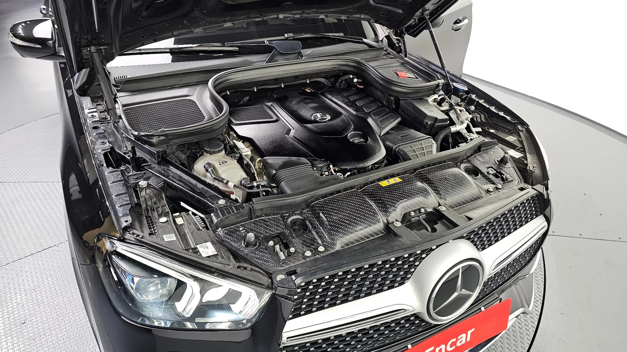 Mercedes-Benz GLE-Class GLE400d 4MATIC Coupe, 2023 г. 34385 км. — фото 6