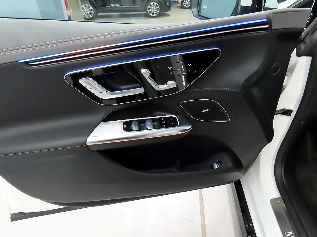 Mercedes-Benz EQE EQE350+, электромобиль, 2024 г. 458 км. — фото 16
