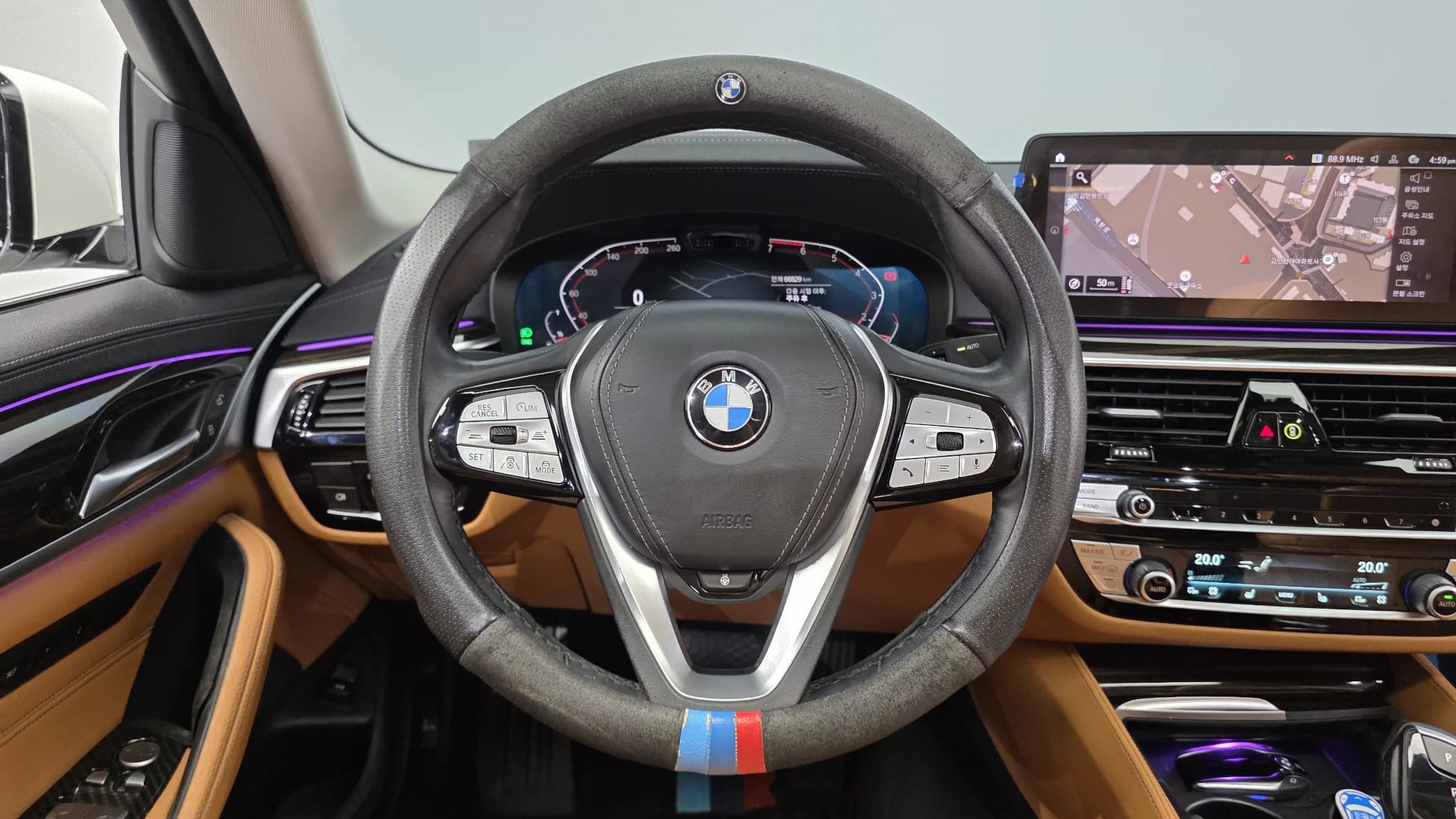 BMW 5-Series 520i Luxury, 2021 г. 66829 км. — фото 13