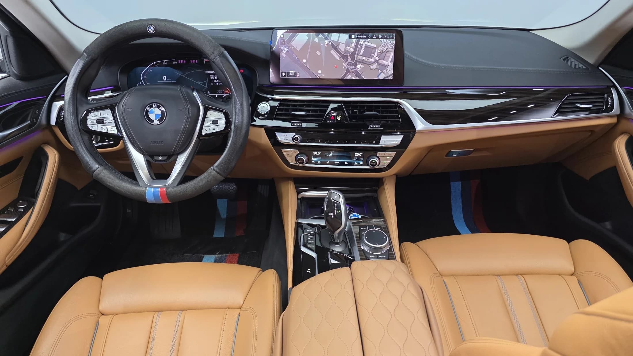 BMW 5-Series 520i Luxury, 2021 г. 66829 км. — фото 7