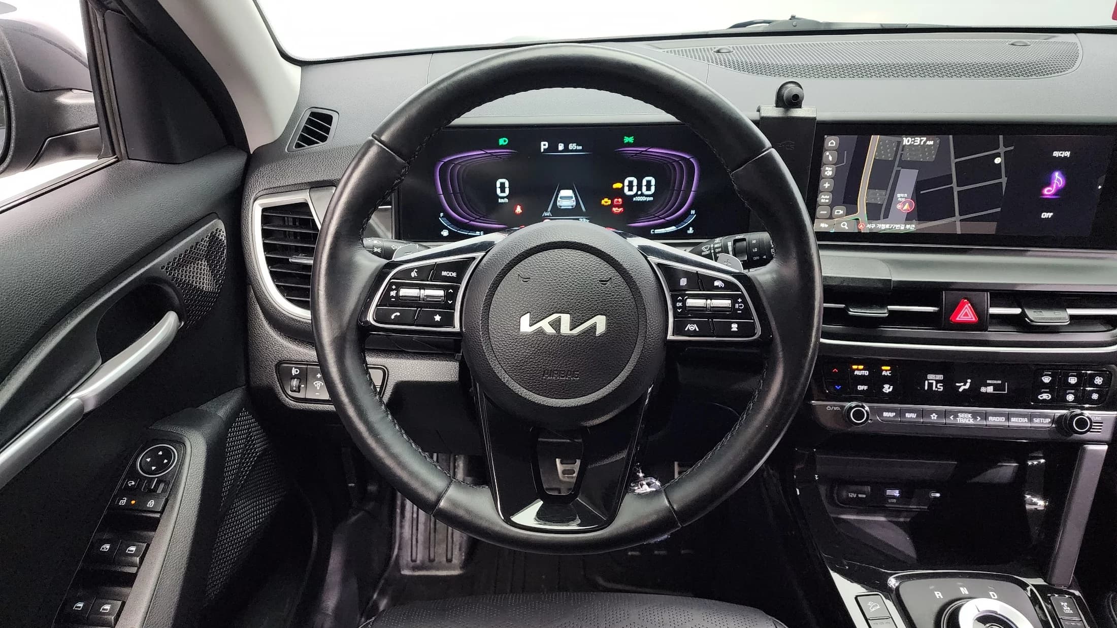 Kia Seltos Gasoline 1.6 Turbo 4WD Prestige, 2023 г. 44586 км. — фото 13