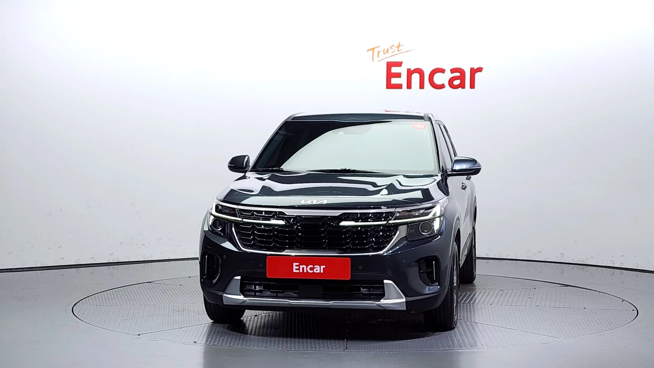 Kia Seltos Gasoline 1.6 Turbo 4WD Prestige, 2023 г. 44586 км. — фото 3