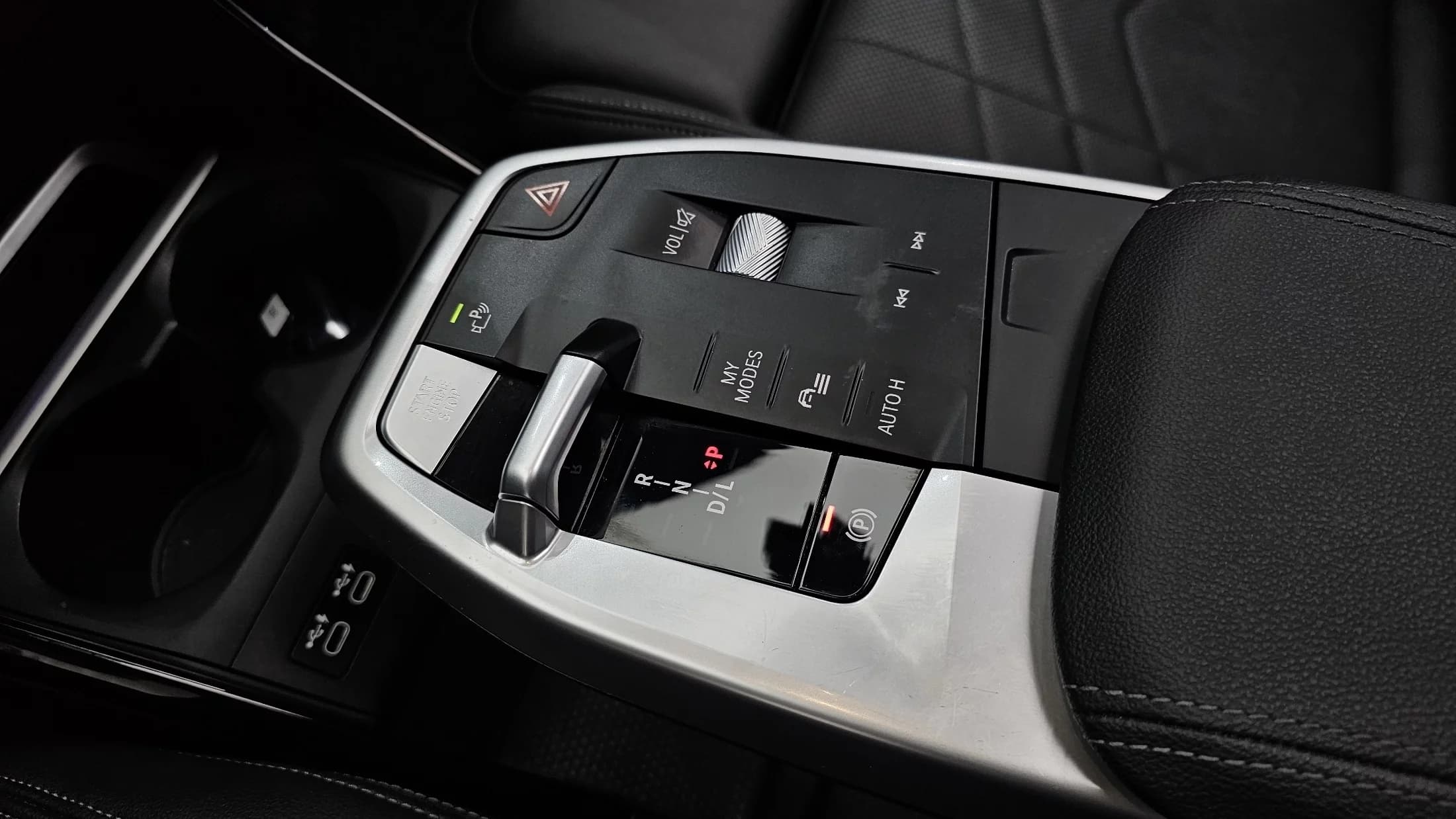 BMW 2-Series 220i Luxury, 2023 г. 17228 км. — фото 8