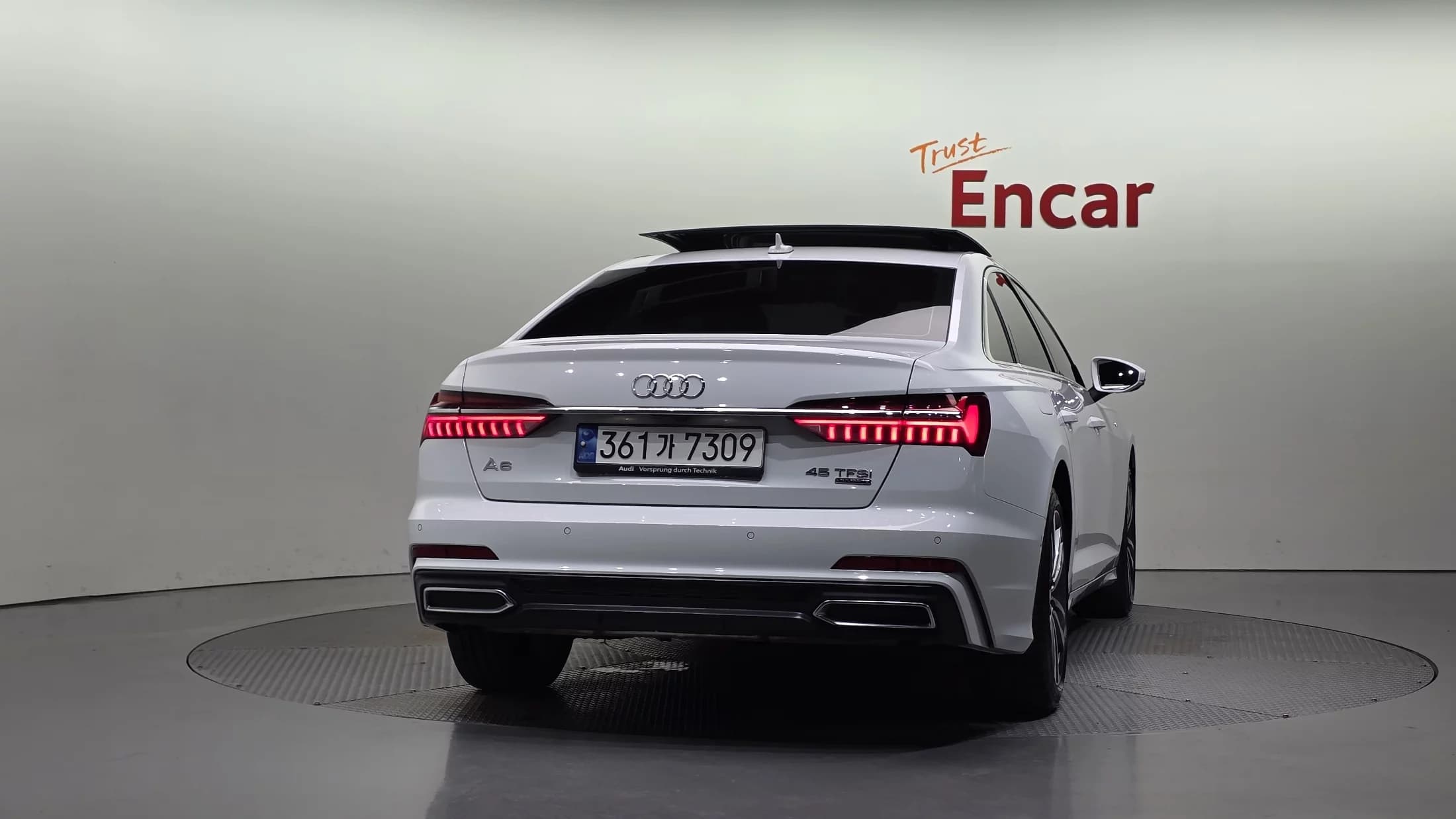 Audi A6 45 TFSI Quattro Premium, 2023 г. 26105 км. — фото 4