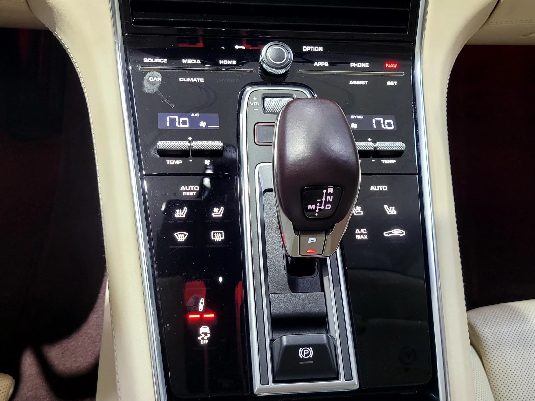 Porsche PANAMERA 2.9 AWD Executive, 2021 г. 57242 км. — фото 16