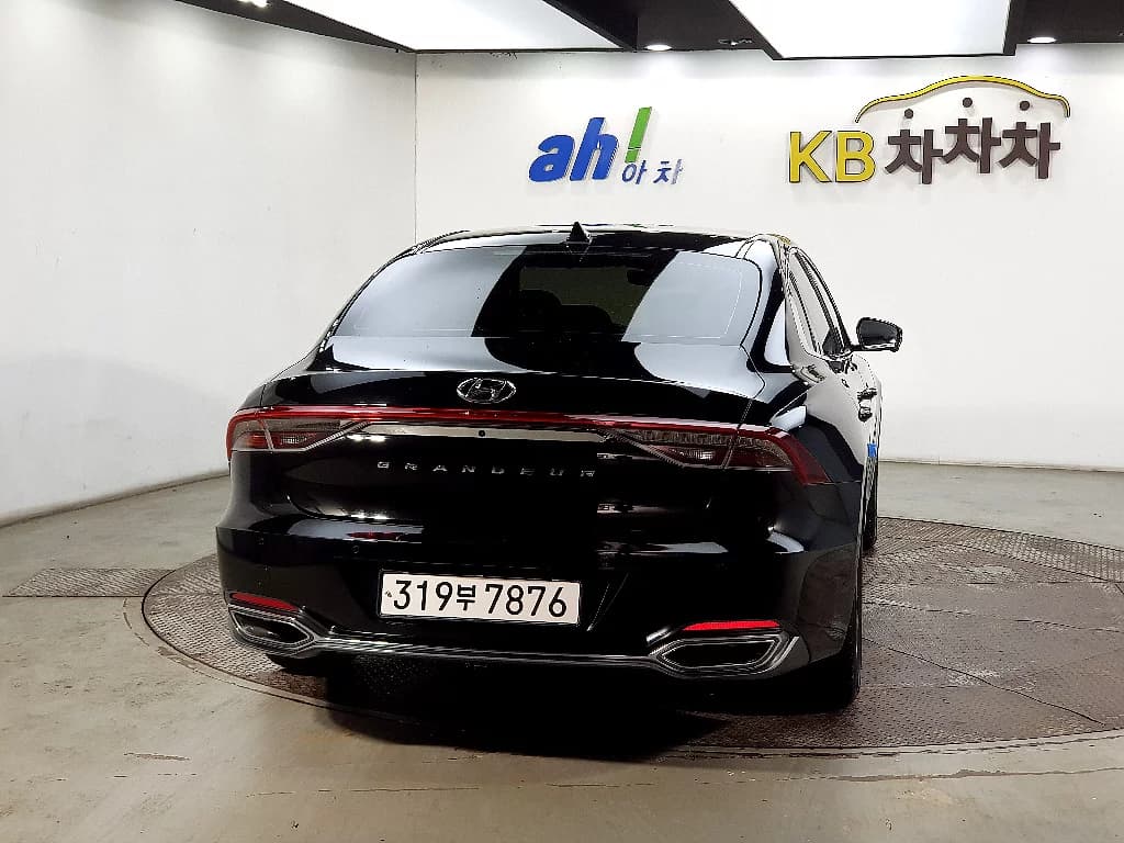 Hyundai Grandeur 2.5 Premium Choice, 2021 г. 35526 км. — фото 3