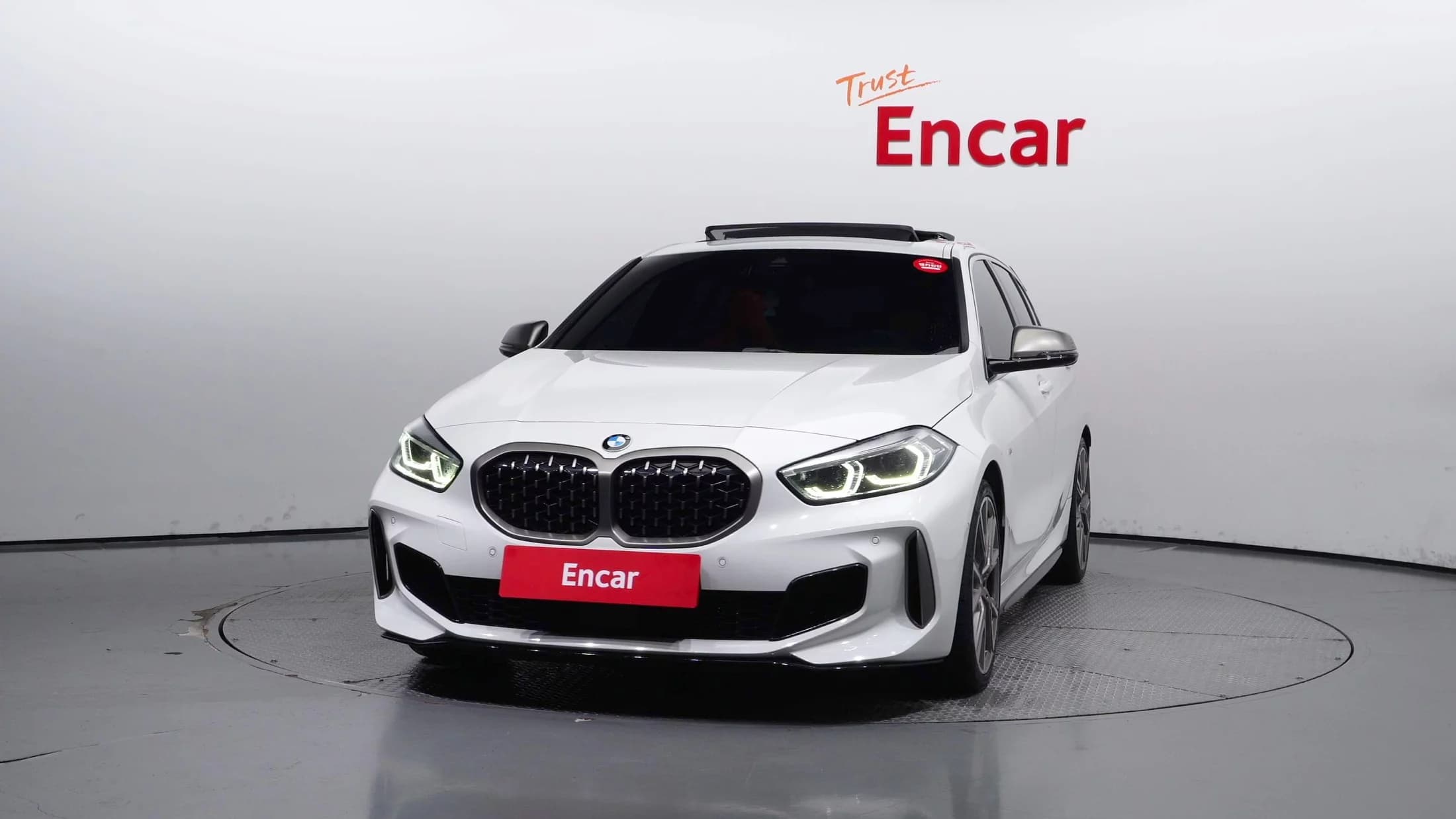 BMW 1-Series M135i xDrive, 2023 г. 22573 км. — фото 3