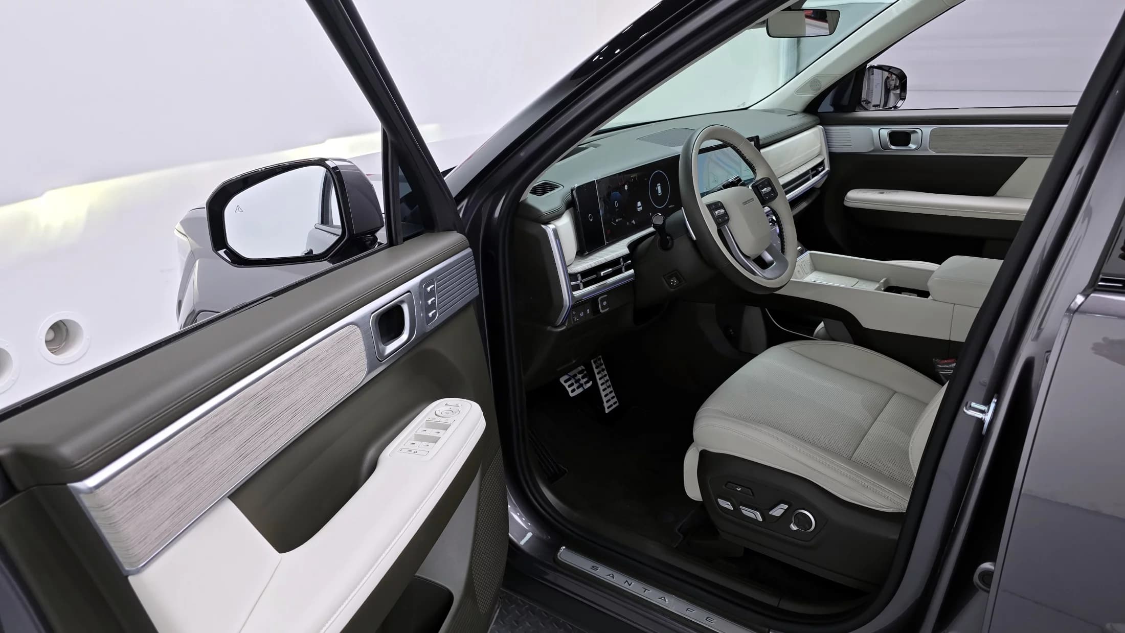 Hyundai Santa Fe Gasoline 2.5T 2WD Calligraphy, 2023 г. 14550 км. — фото 11