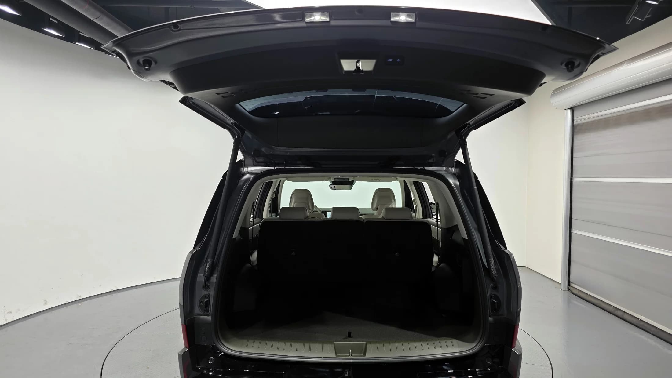 Hyundai Santa Fe Gasoline 2.5T 2WD Calligraphy, 2023 г. 14550 км. — фото 20
