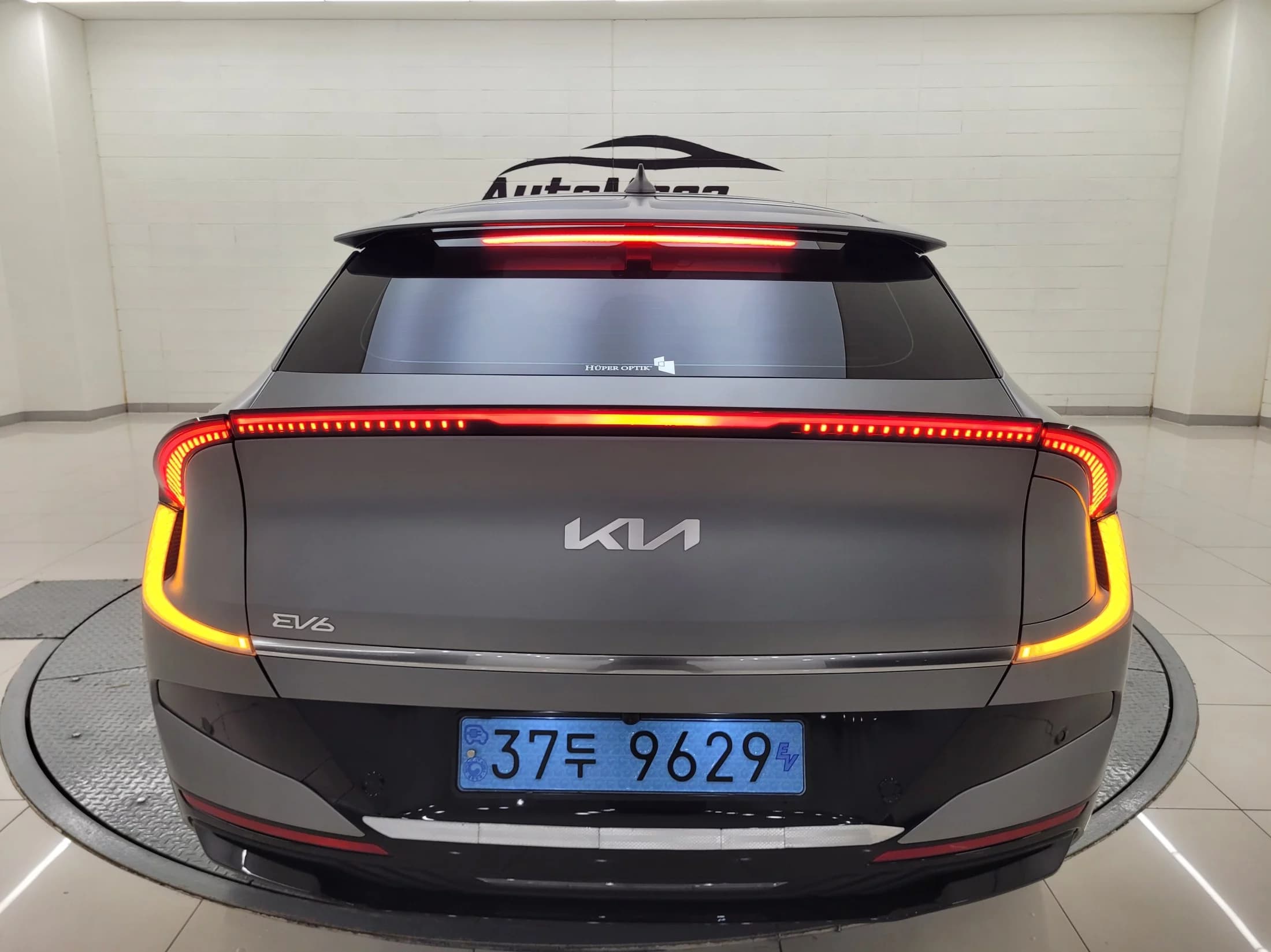 Kia EV6 Long Range 2WD Earth, электромобиль, 2024 г. 22312 км. — фото 2
