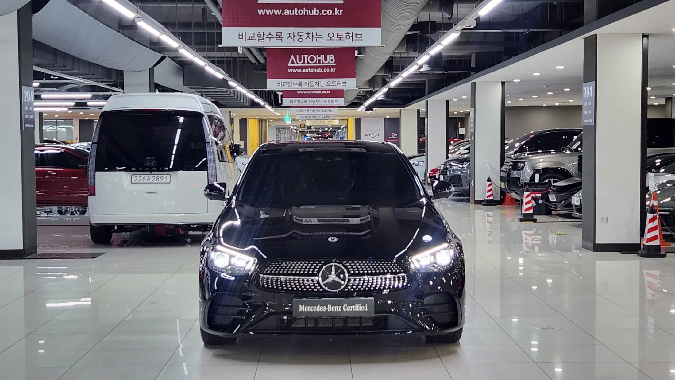 Mercedes-Benz E-Class E350 4MATIC AMG Line, 2023 г. 21717 км. — фото 2