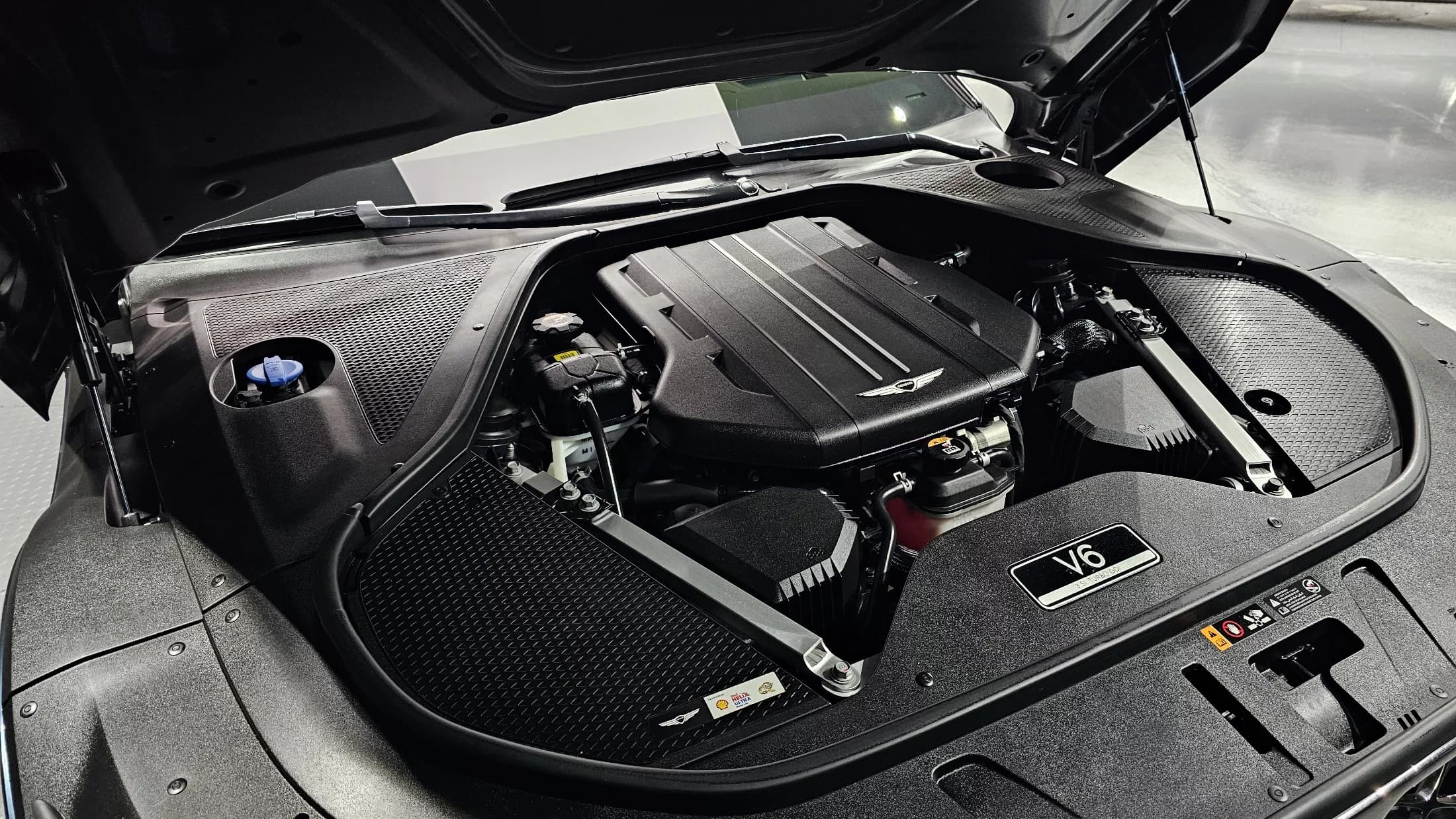 Genesis G90 Gasoline 3.5 Turbo AWD, 2022 г. 81245 км. — фото 6
