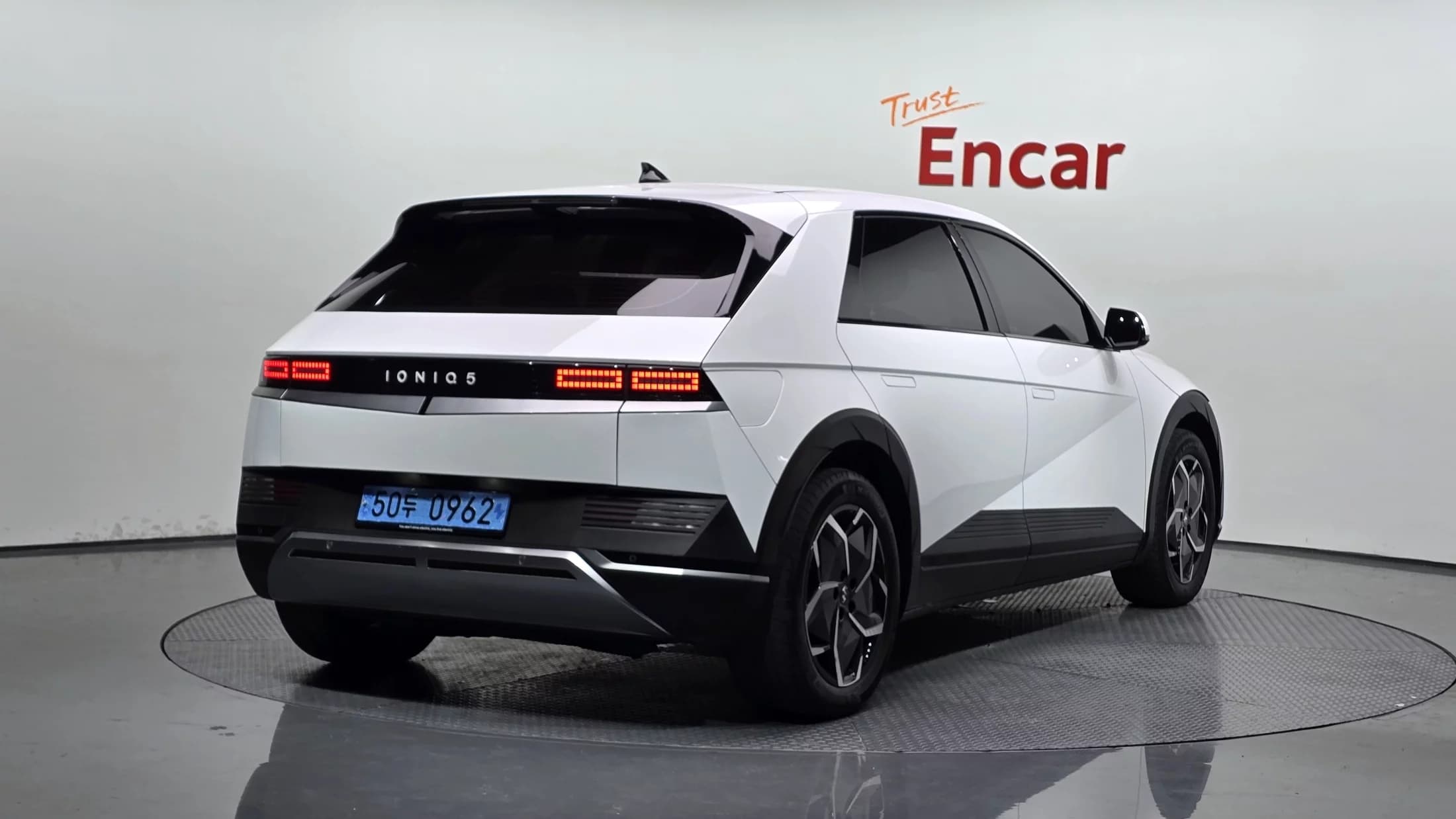 Hyundai Ioniq 5 Long range Exclusive, электромобиль, 2021 г. 129499 км. — фото 2
