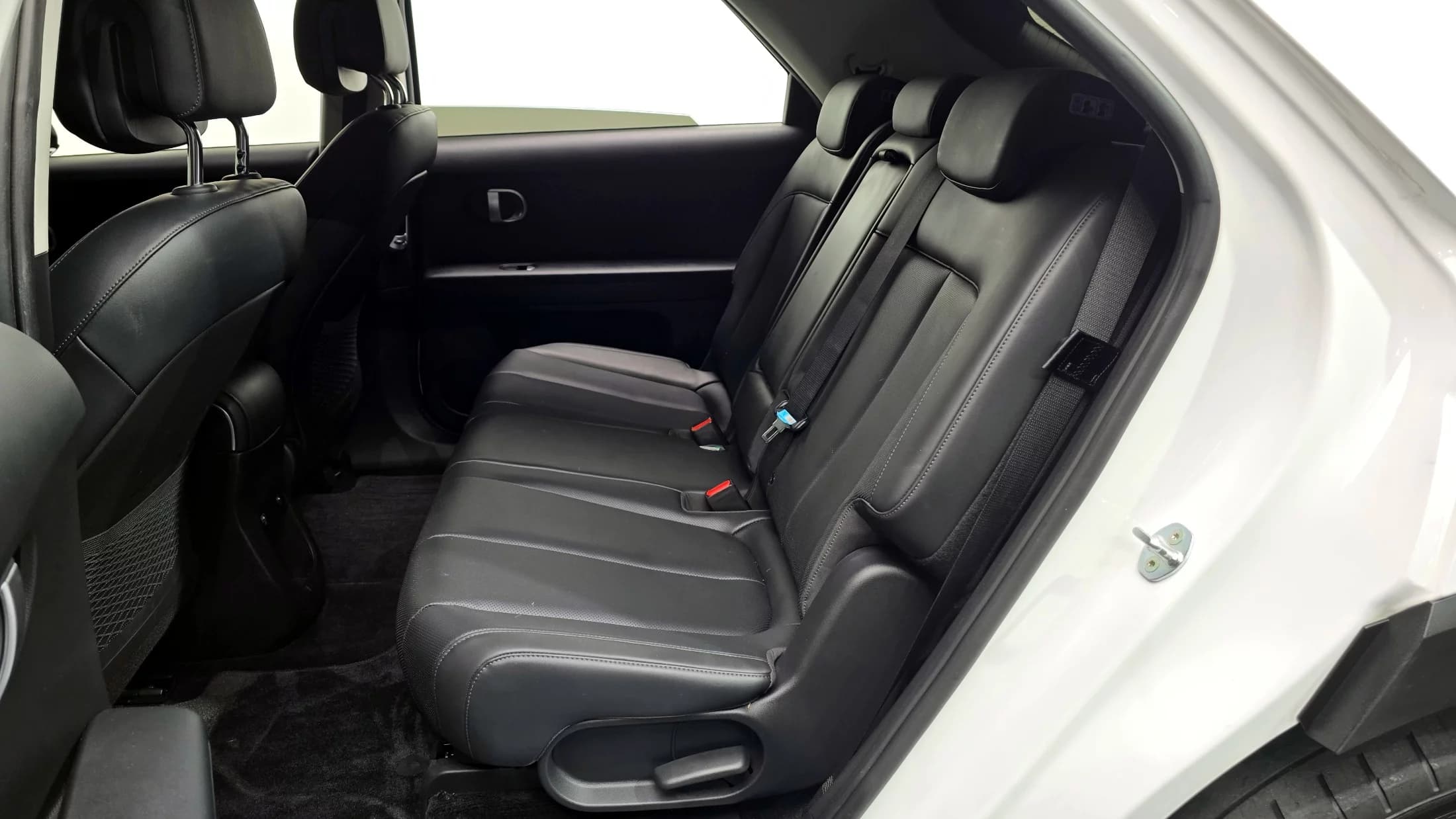 Hyundai Ioniq 5 Long range Exclusive, электромобиль, 2021 г. 129499 км. — фото 12