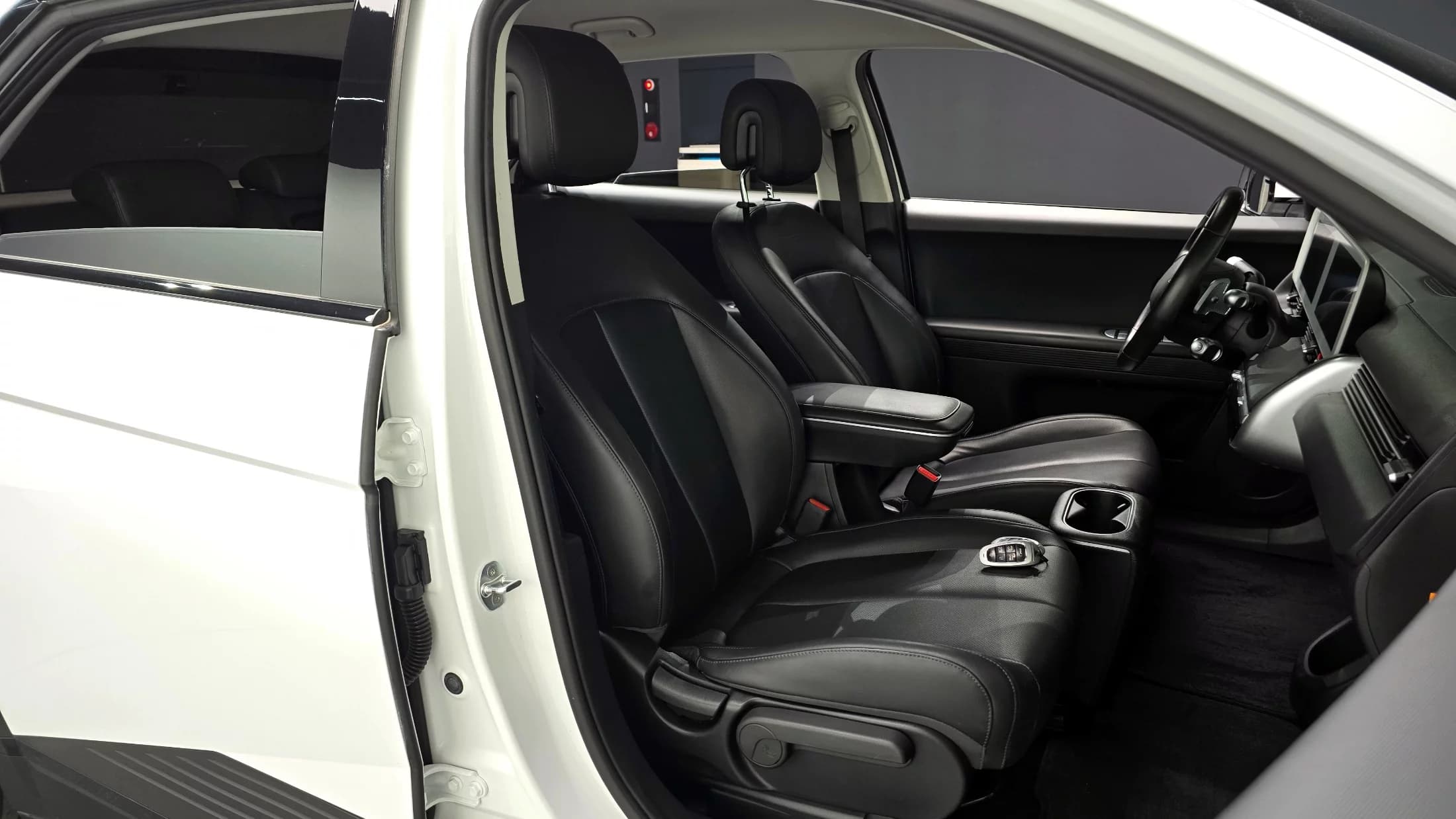 Hyundai Ioniq 5 Long range Exclusive, электромобиль, 2021 г. 129499 км. — фото 10