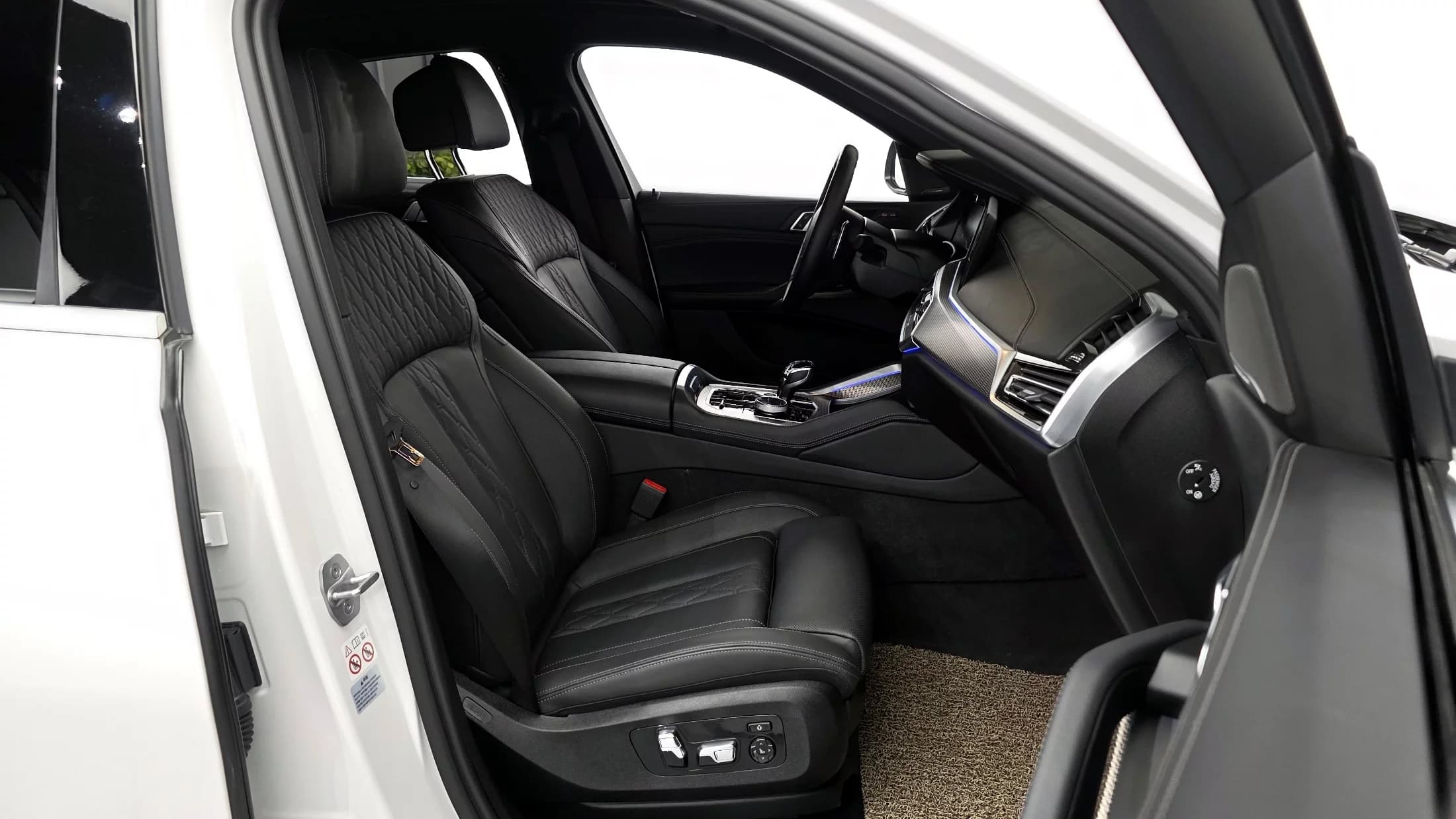 BMW X6 xDrive40i M Sport, 2023 г. 29259 км. — фото 11