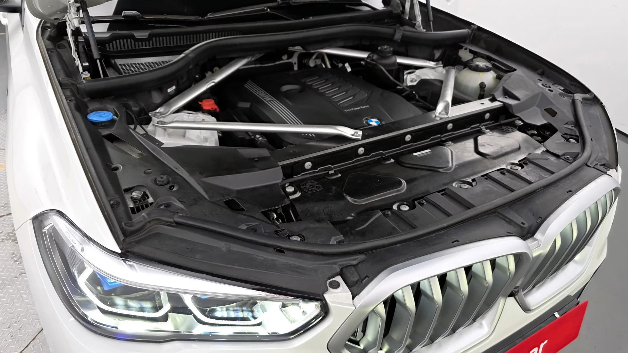 BMW X6 xDrive40i M Sport, 2023 г. 29259 км. — фото 6