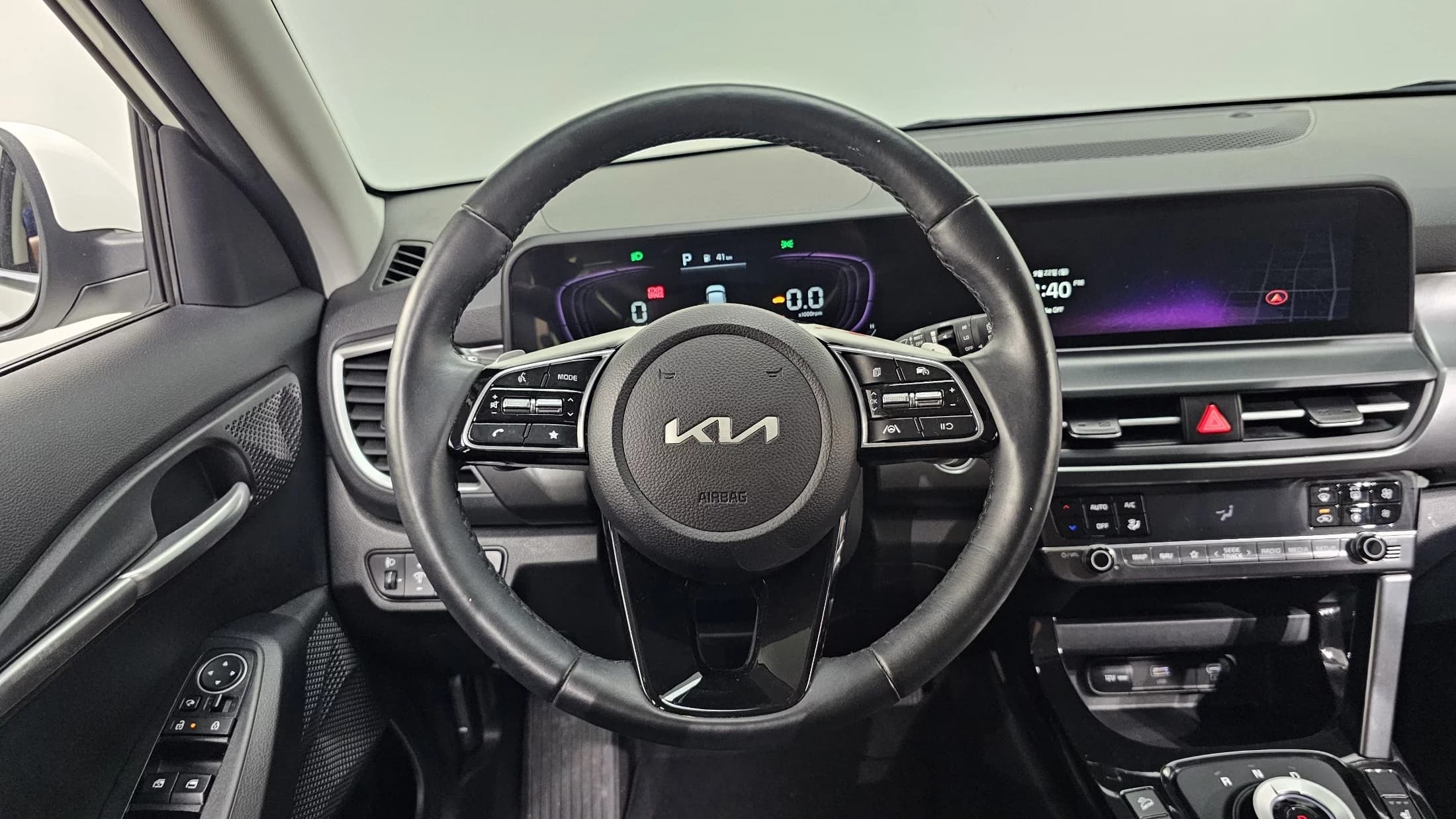 Kia Seltos Gasoline 1.6 Turbo 2WD Prestige, 2023 г. 10637 км. — фото 14
