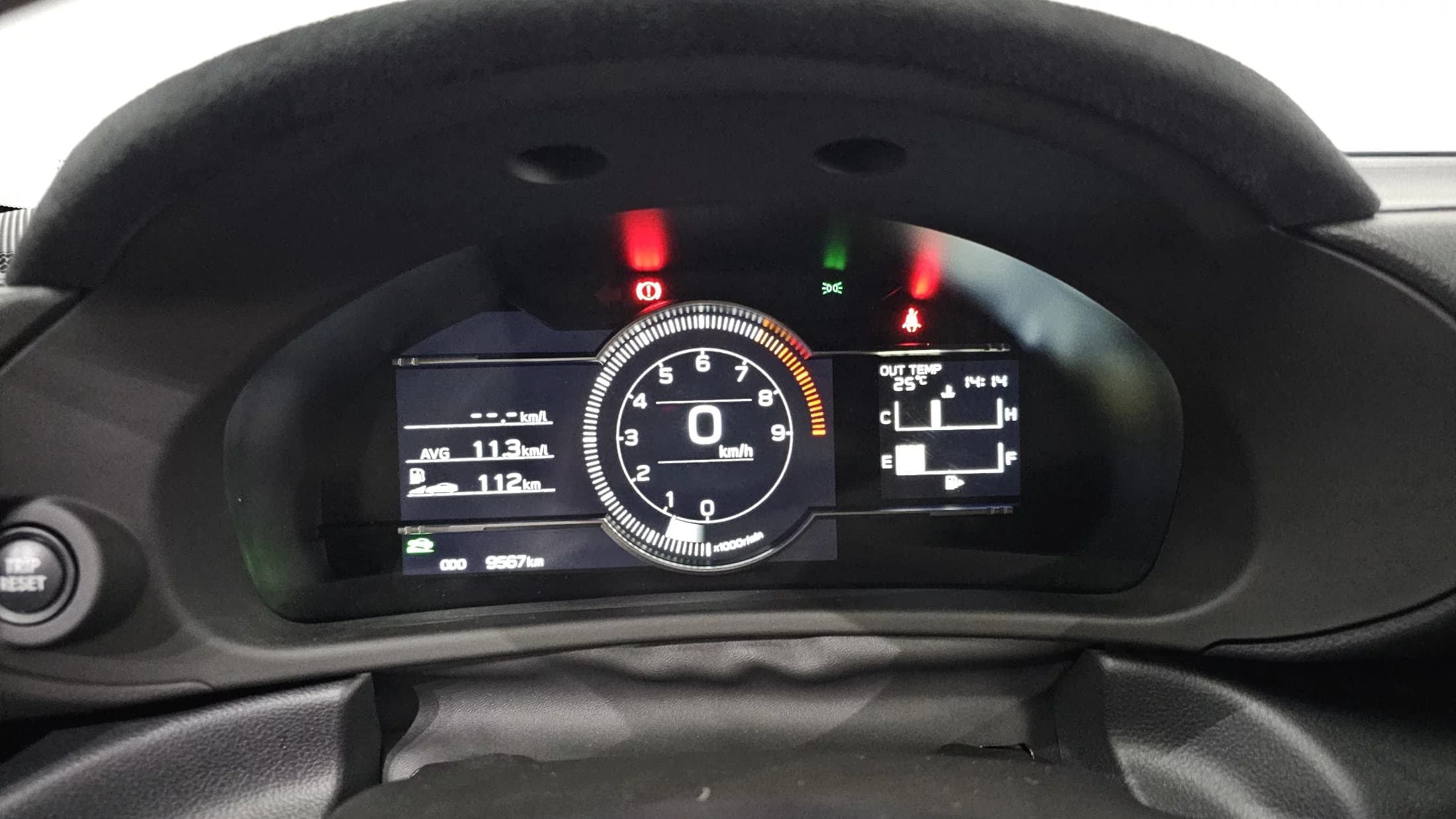 Toyota Gr 86 2.4 Premium, 2024 г. 9614 км. — фото 8
