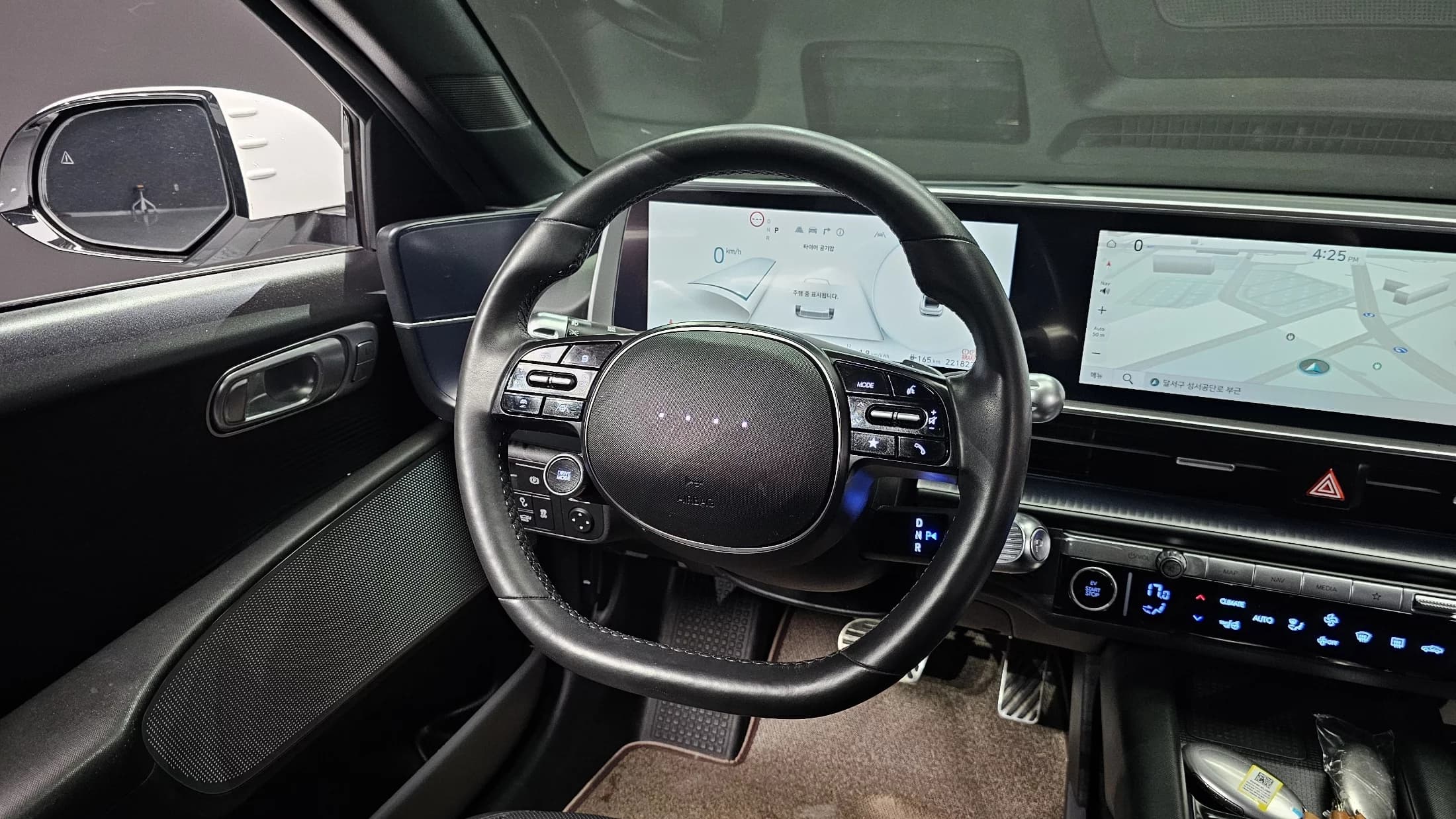 Hyundai Ioniq 6 Long Range Prestige, электромобиль, 2022 г. 221836 км. — фото 13