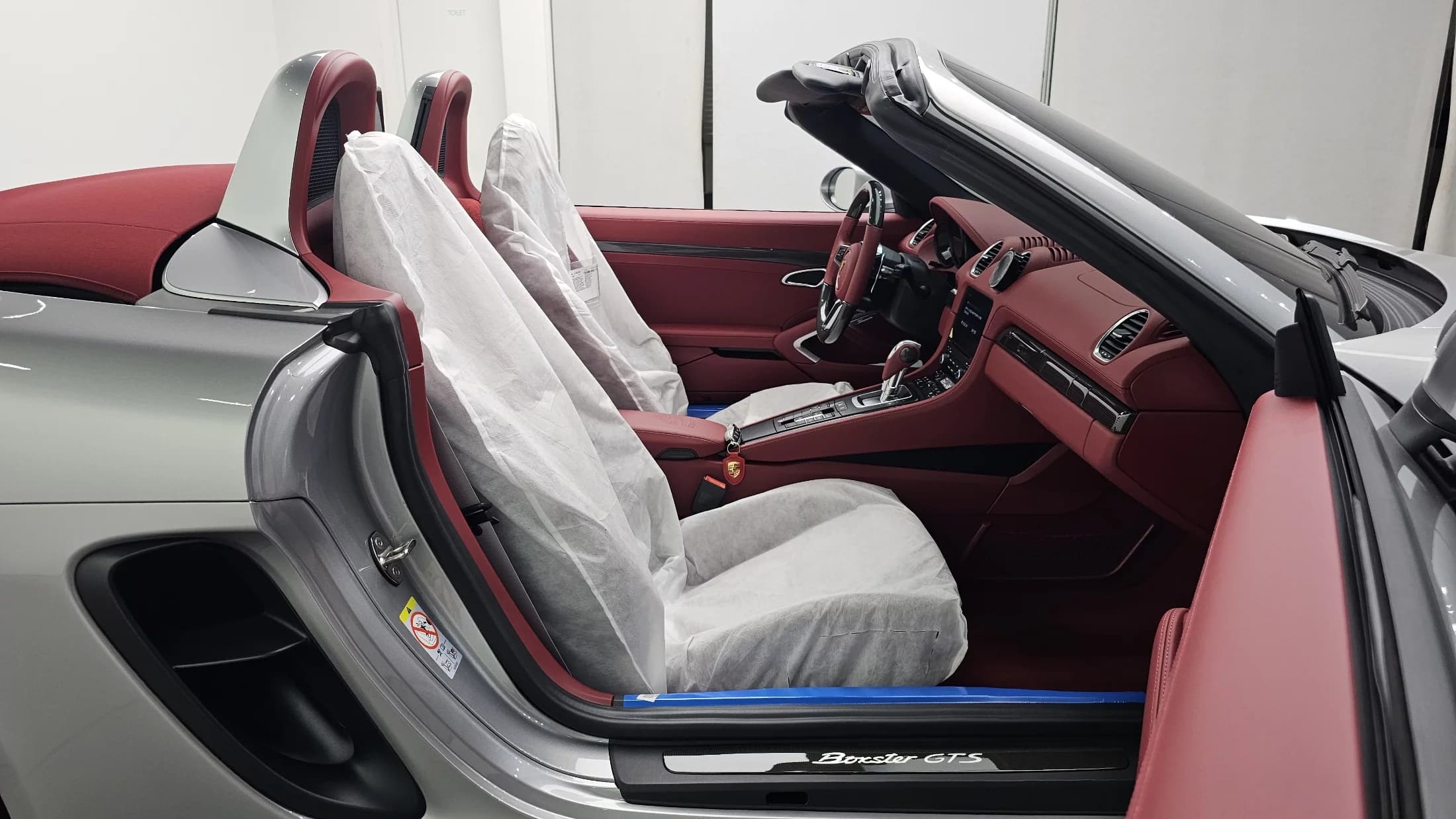 Porsche BOXSTER 4.0 GTS, 2023 г. 807 км. — фото 10