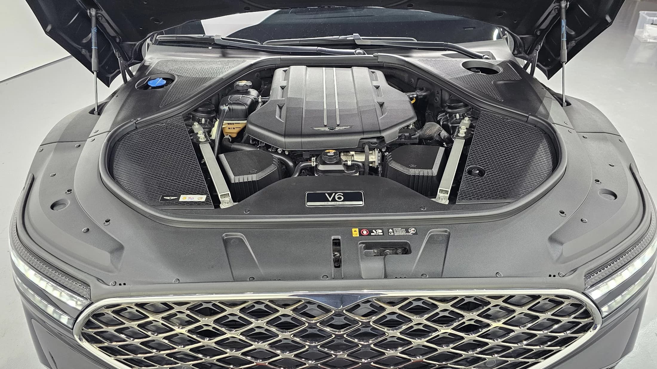 Genesis G90 Gasoline 3.5 Turbo 2WD, 2022 г. 123762 км. — фото 6