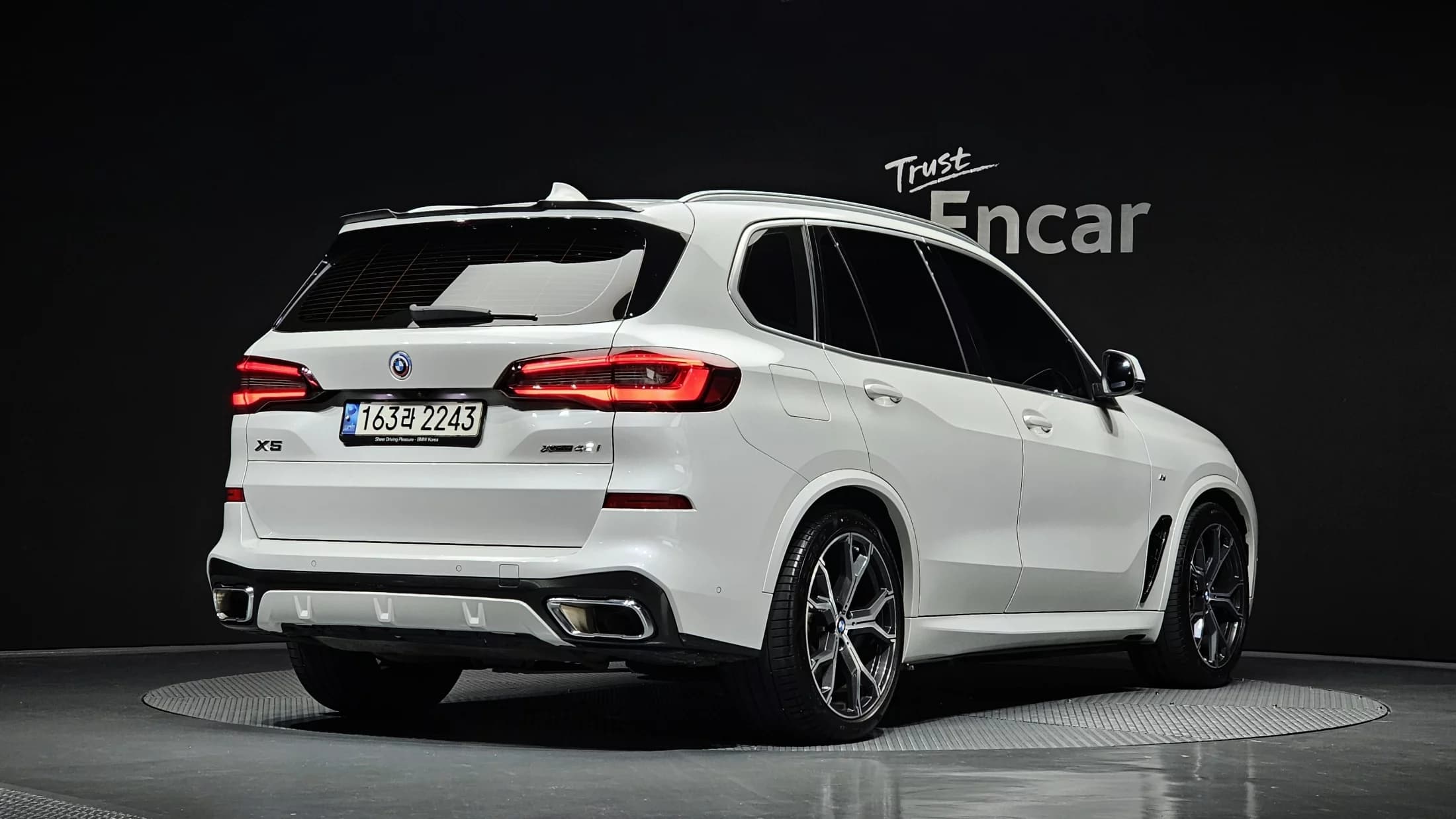 BMW X5 xDrive 40i M Sport, 2023 г. 45373 км. — фото 2
