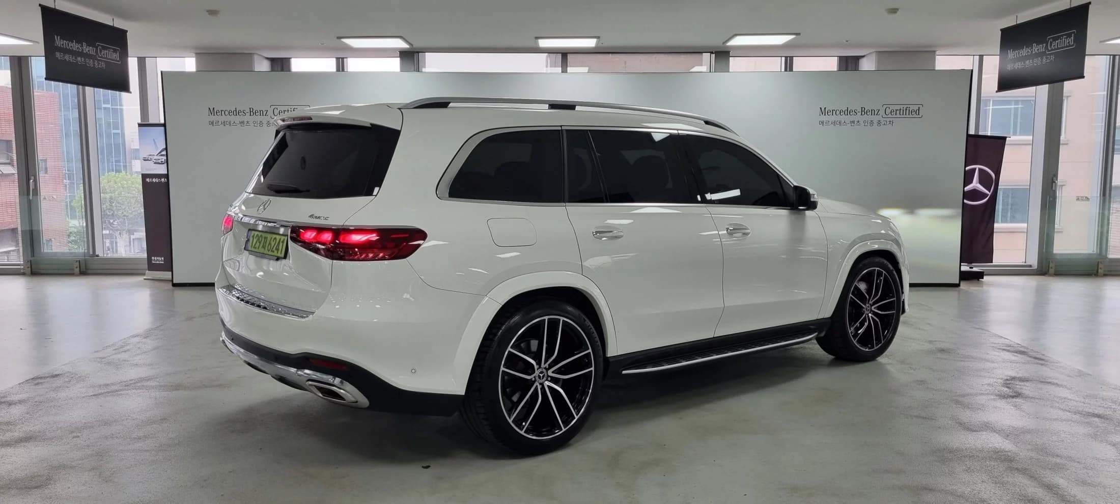 Mercedes-Benz GLS-Class GLS580 4MATIC, 2024 г. 32474 км. — фото 2