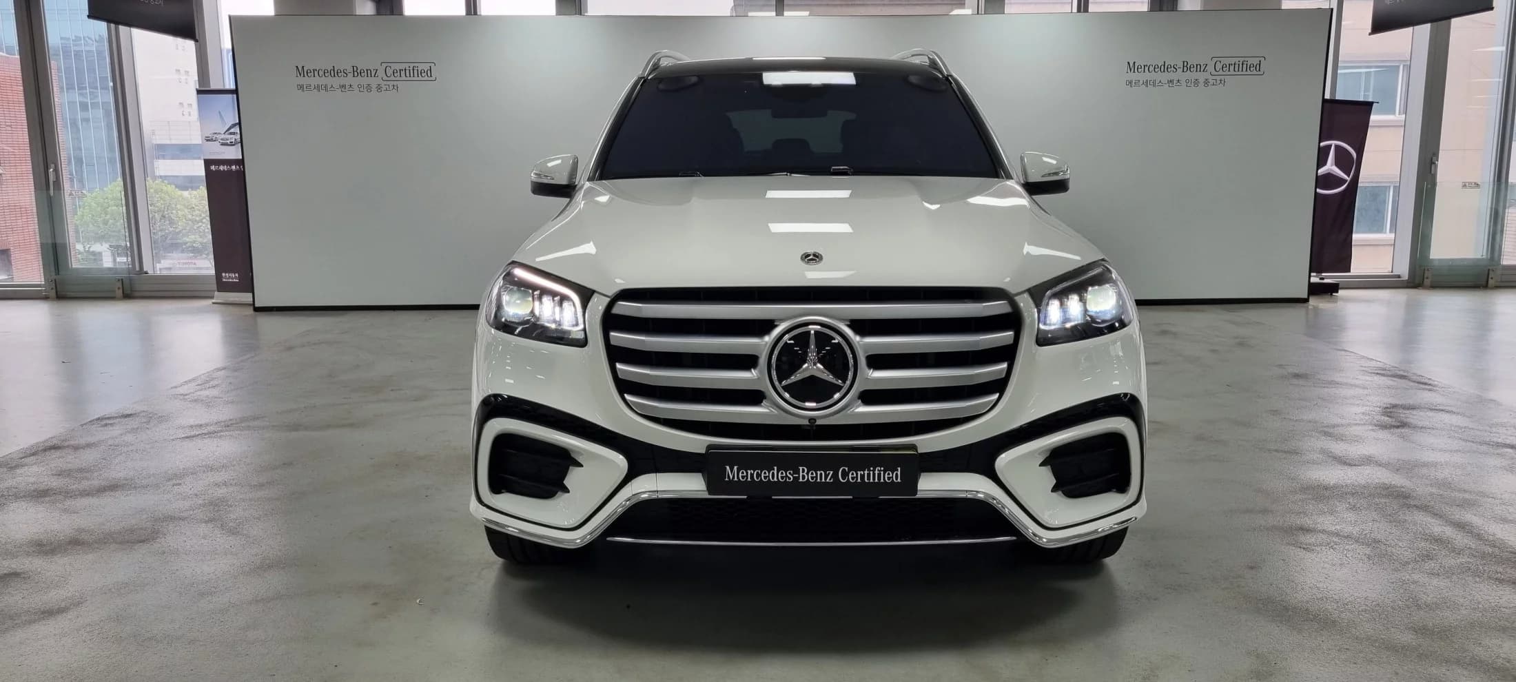 Mercedes-Benz GLS-Class GLS580 4MATIC, 2024 г. 32474 км. — фото 3
