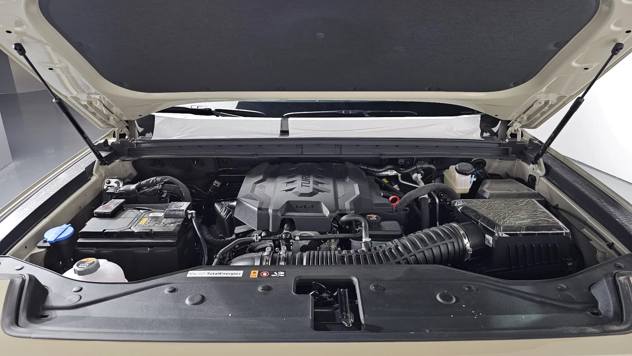 Kia Tasman 2.5T Gasoline 4WD X-Pro, 2025 г. — фото 5