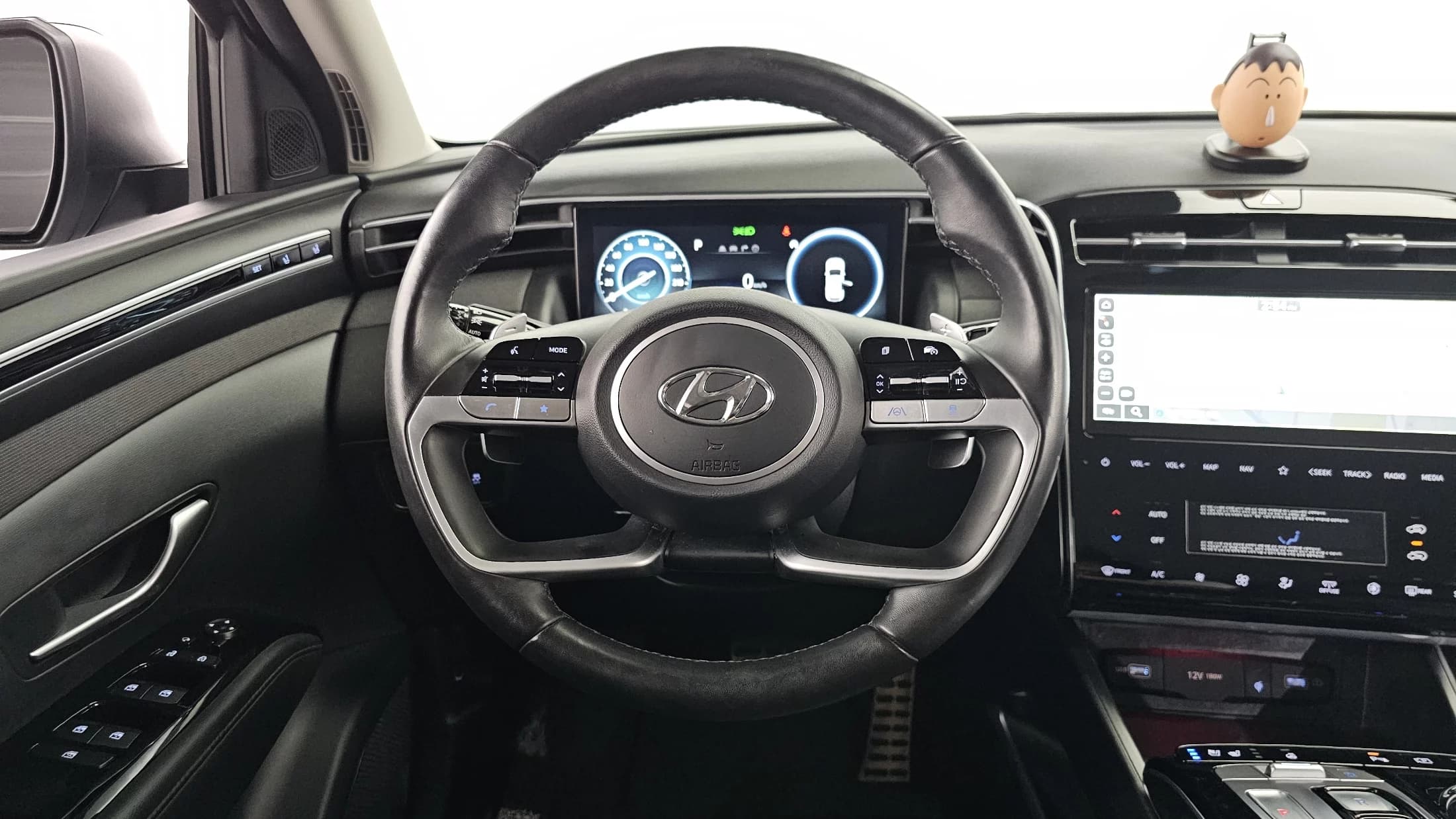 Hyundai Tucson Gasoline 1.6 Turbo 2WD Inspiration, 2023 г. 40109 км. — фото 13