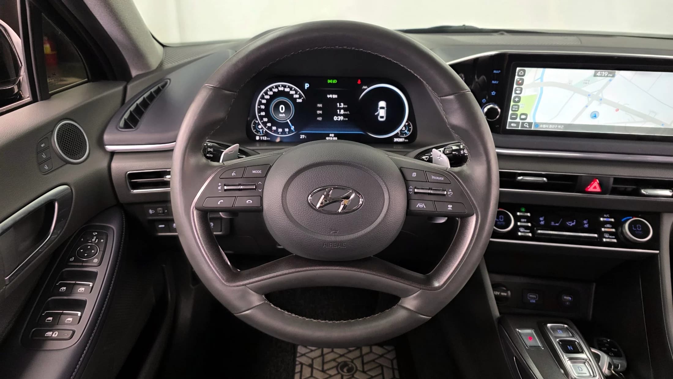 Hyundai Sonata 1.6 Turbo Premium Plus, 2023 г. 39418 км. — фото 13