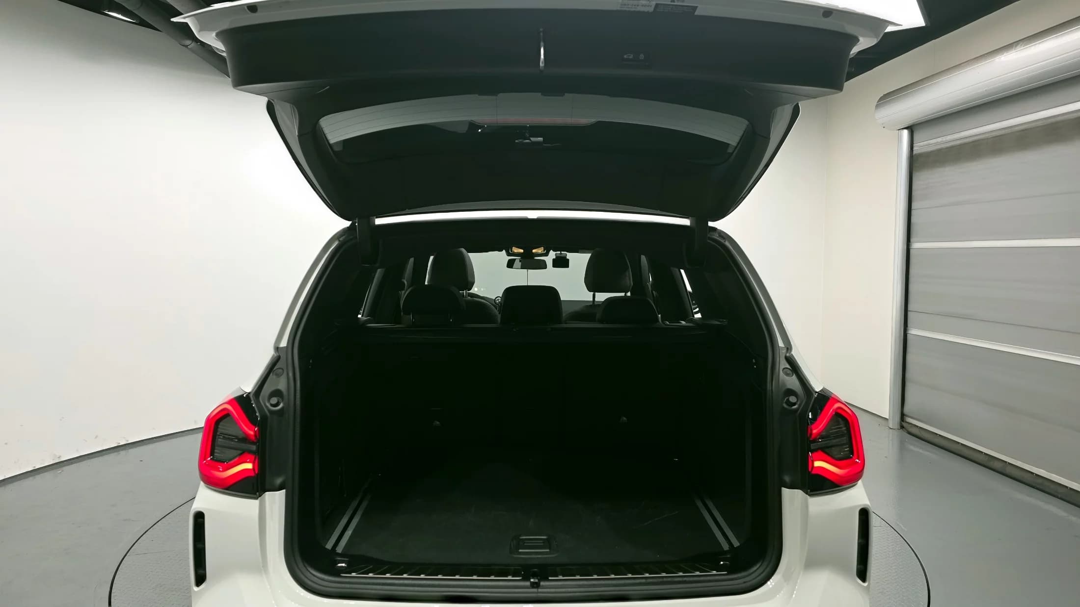 BMW X3 xDrive 20i M Sports Pro, 2023 г. 31257 км. — фото 20