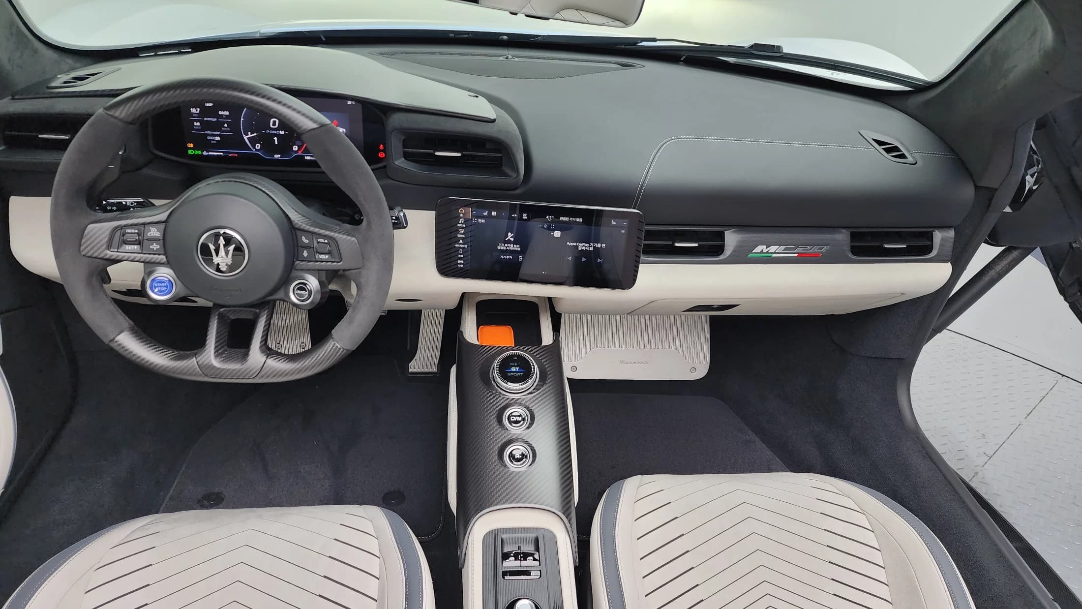 Maserati MC20 3.0 V6 Cielo, 2023 г. — фото 7