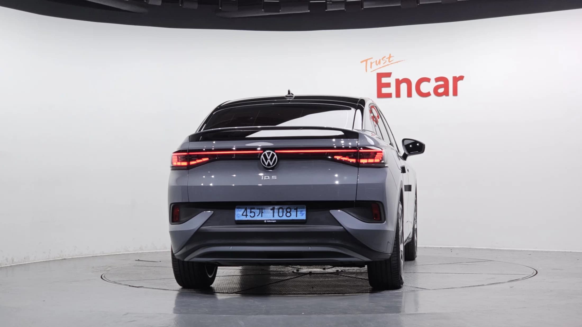Volkswagen ID.5 Pro, электромобиль, 2025 г. 2636 км. — фото 4