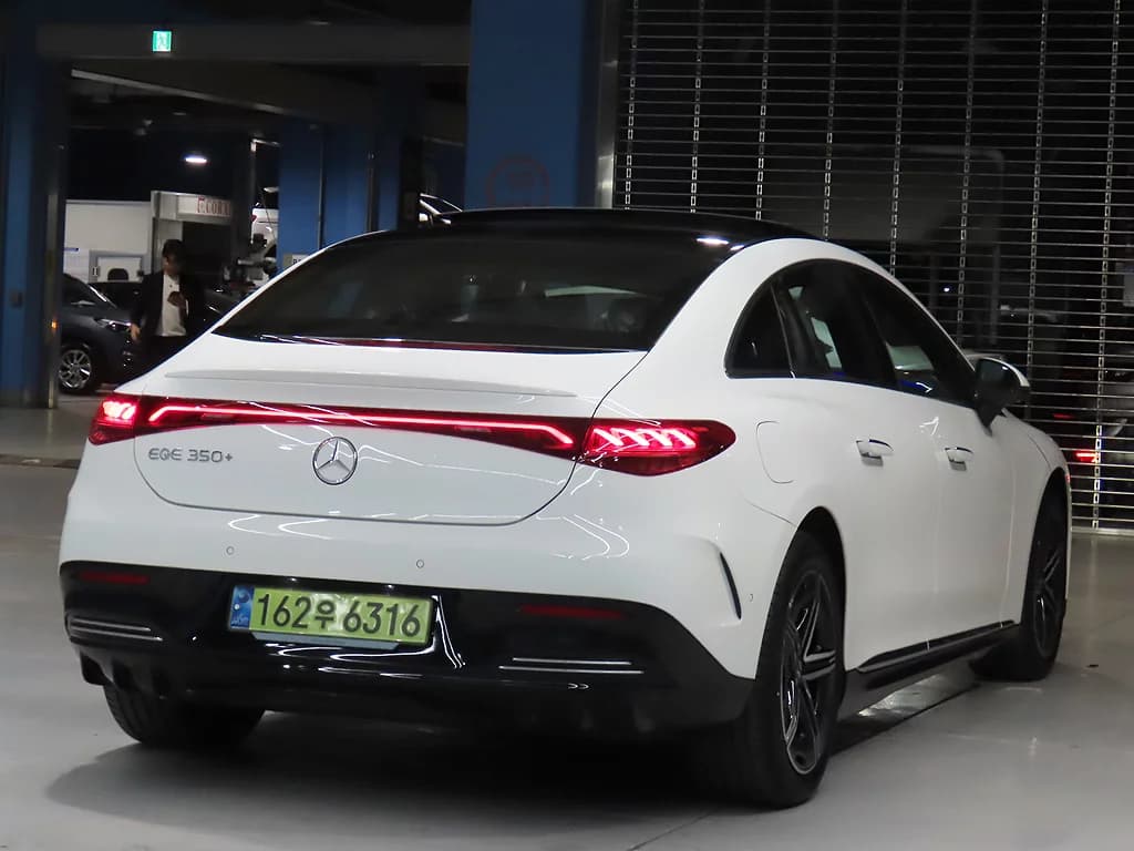 Mercedes-Benz EQE EQE350+, электромобиль, 2024 г. — фото 4