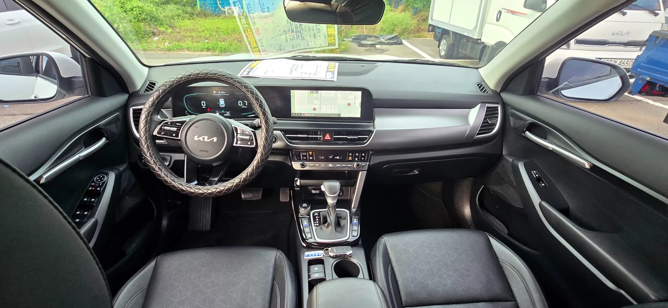 Kia Seltos Gasoline 1.6 Turbo 2WD Prestige, 2023 г. 70340 км. — фото 2
