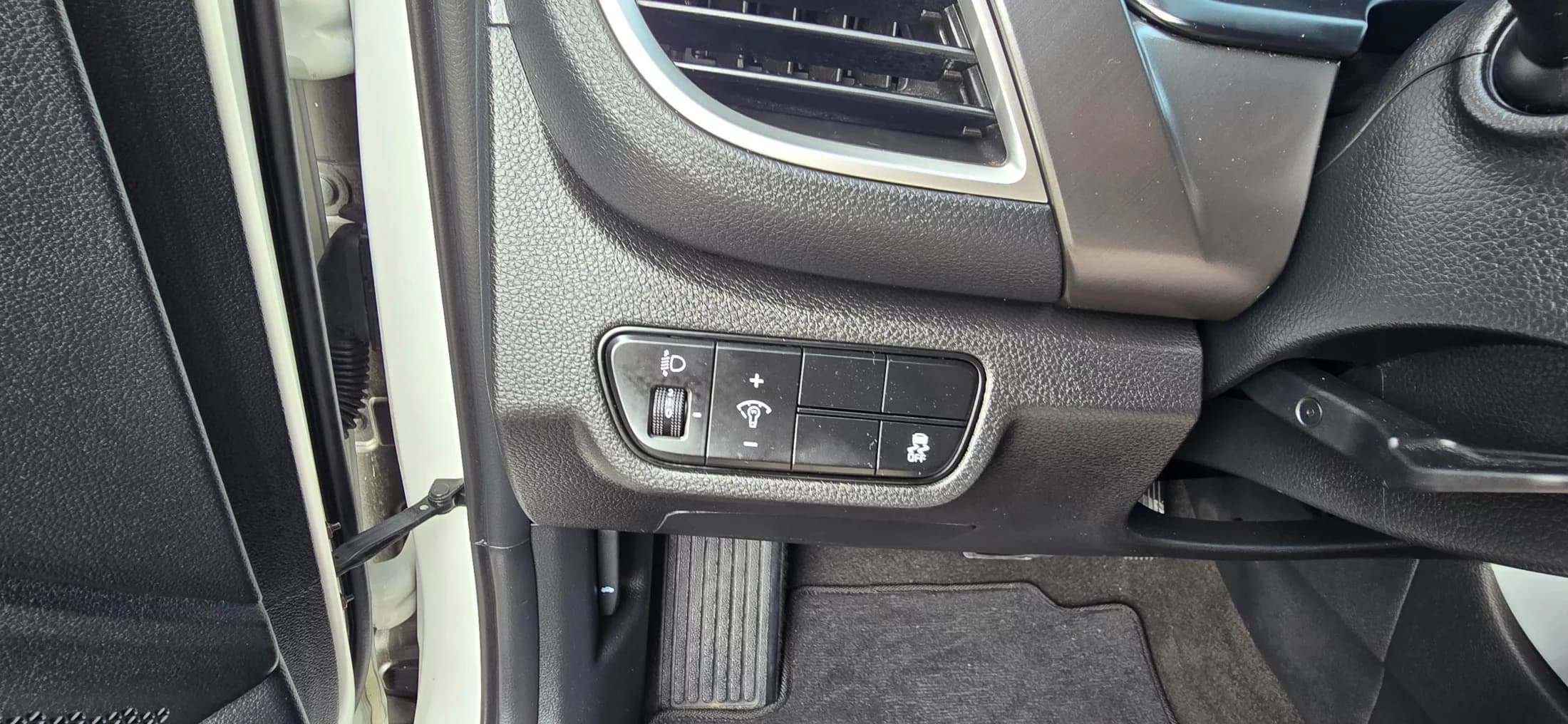 Kia Seltos Gasoline 1.6 Turbo 2WD Prestige, 2023 г. 70340 км. — фото 14