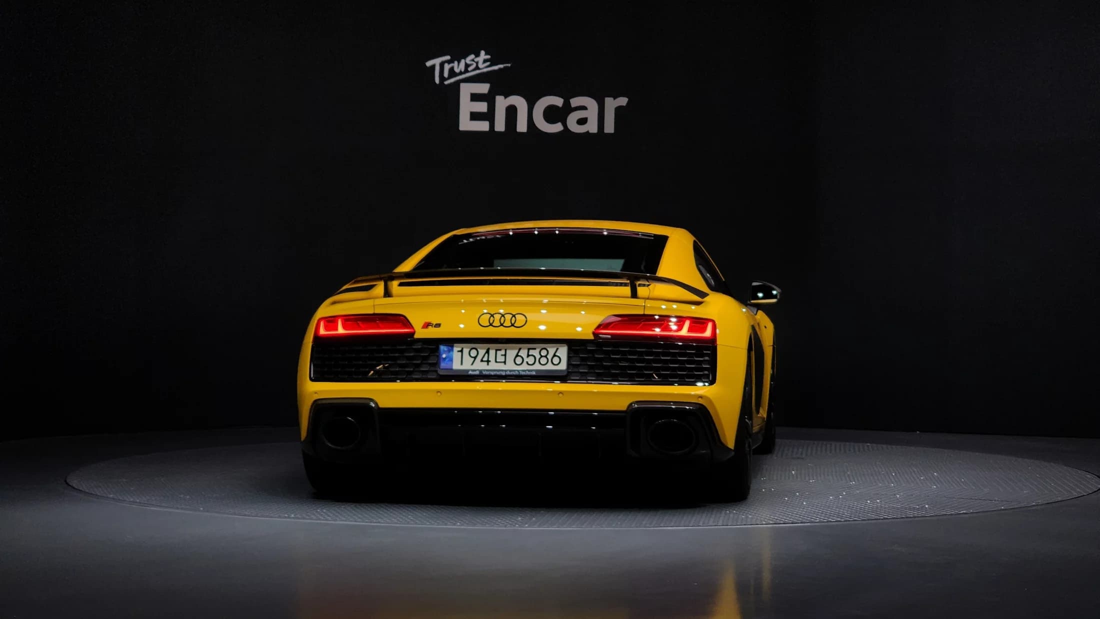 Audi R8 5.2 V10 Performance Coupe, 2022 г. 13453 км. — фото 4