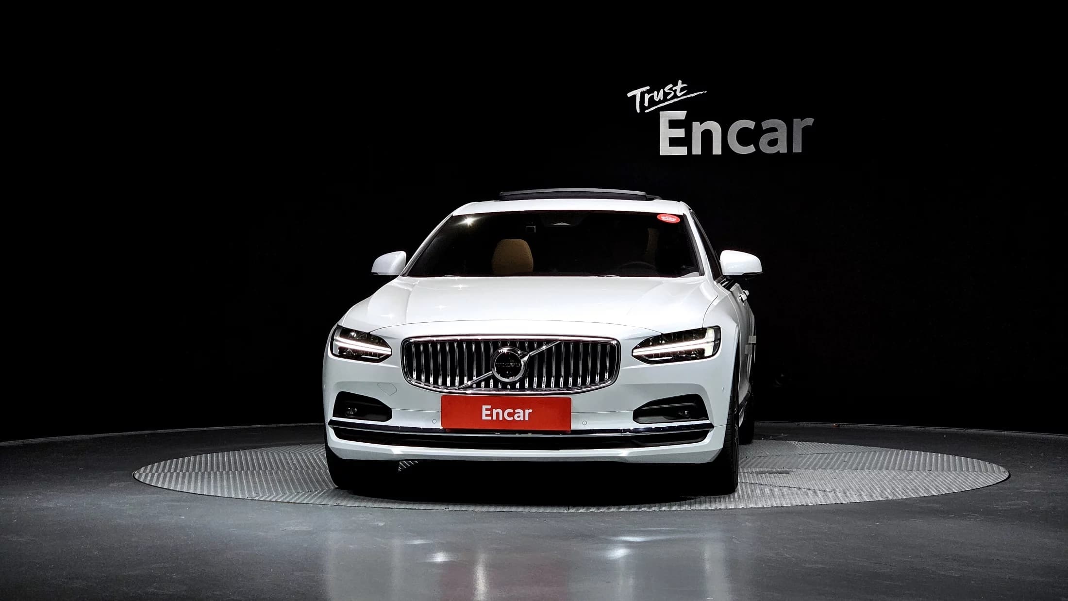 Volvo S90 B5 Ultimate Bright, 2023 г. 32467 км. — фото 3