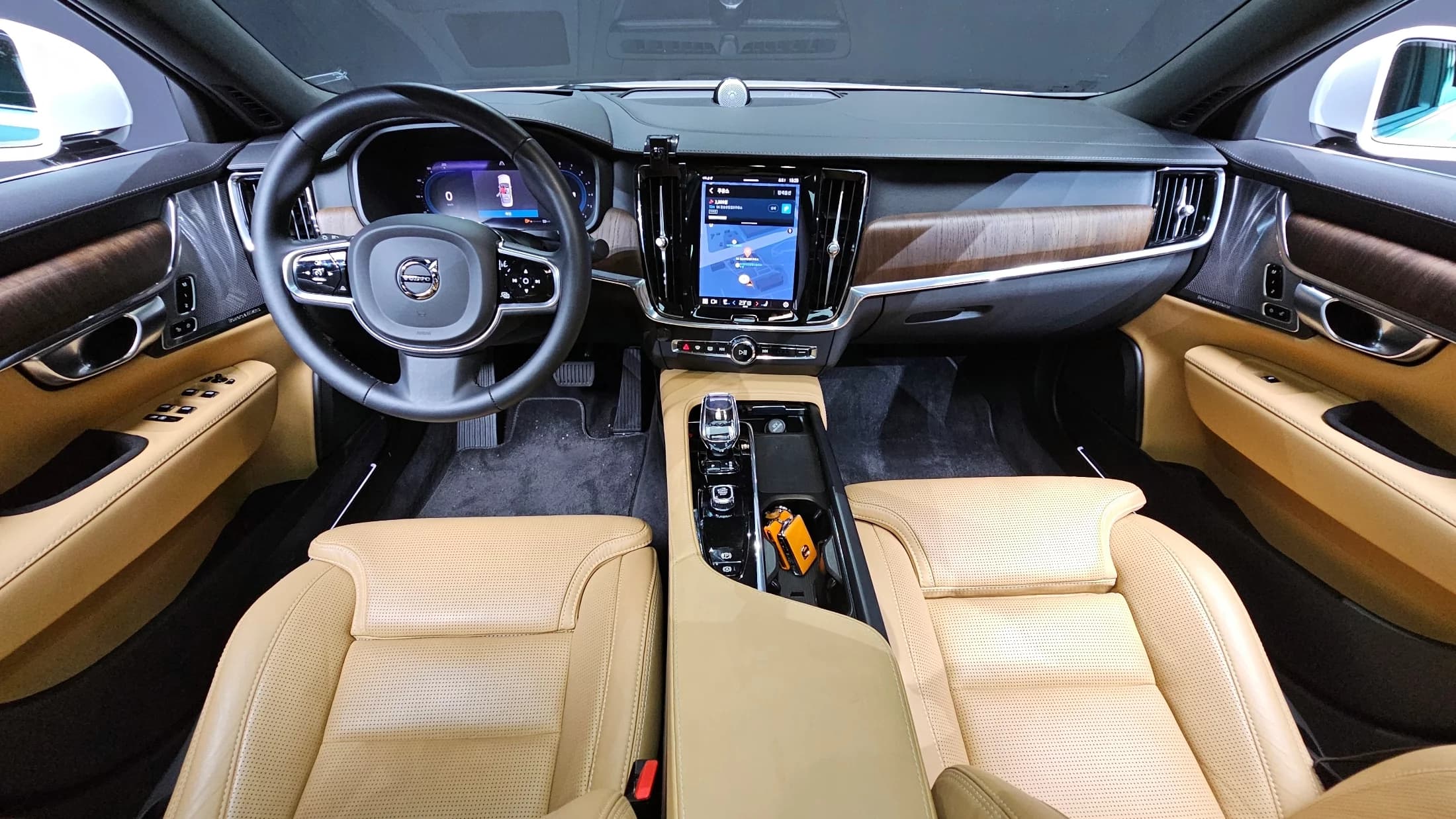Volvo S90 B5 Ultimate Bright, 2023 г. 32467 км. — фото 7