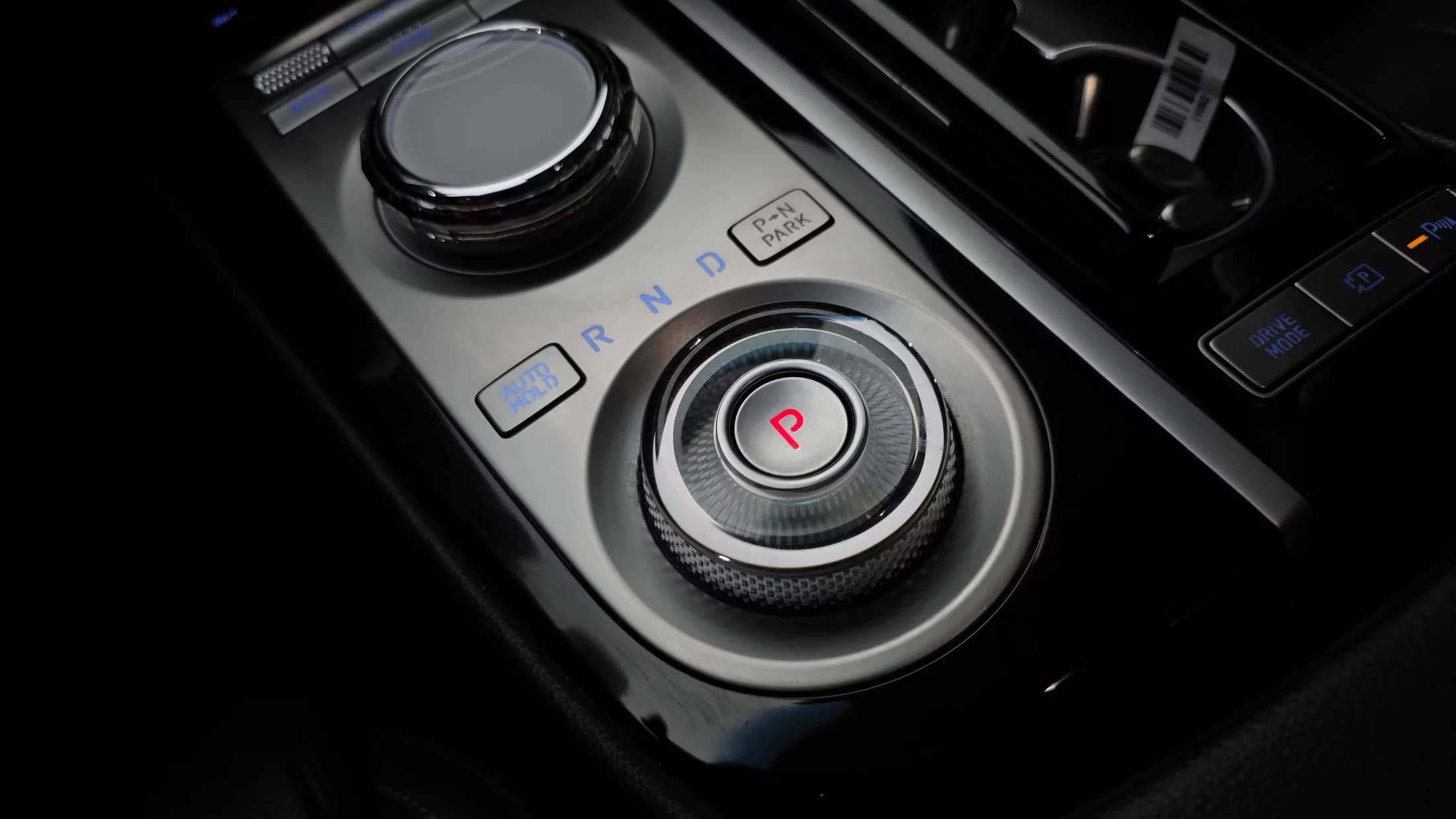 Genesis G80 Gasoline 3.5 Turbo AWD, 2023 г. 31359 км. — фото 9