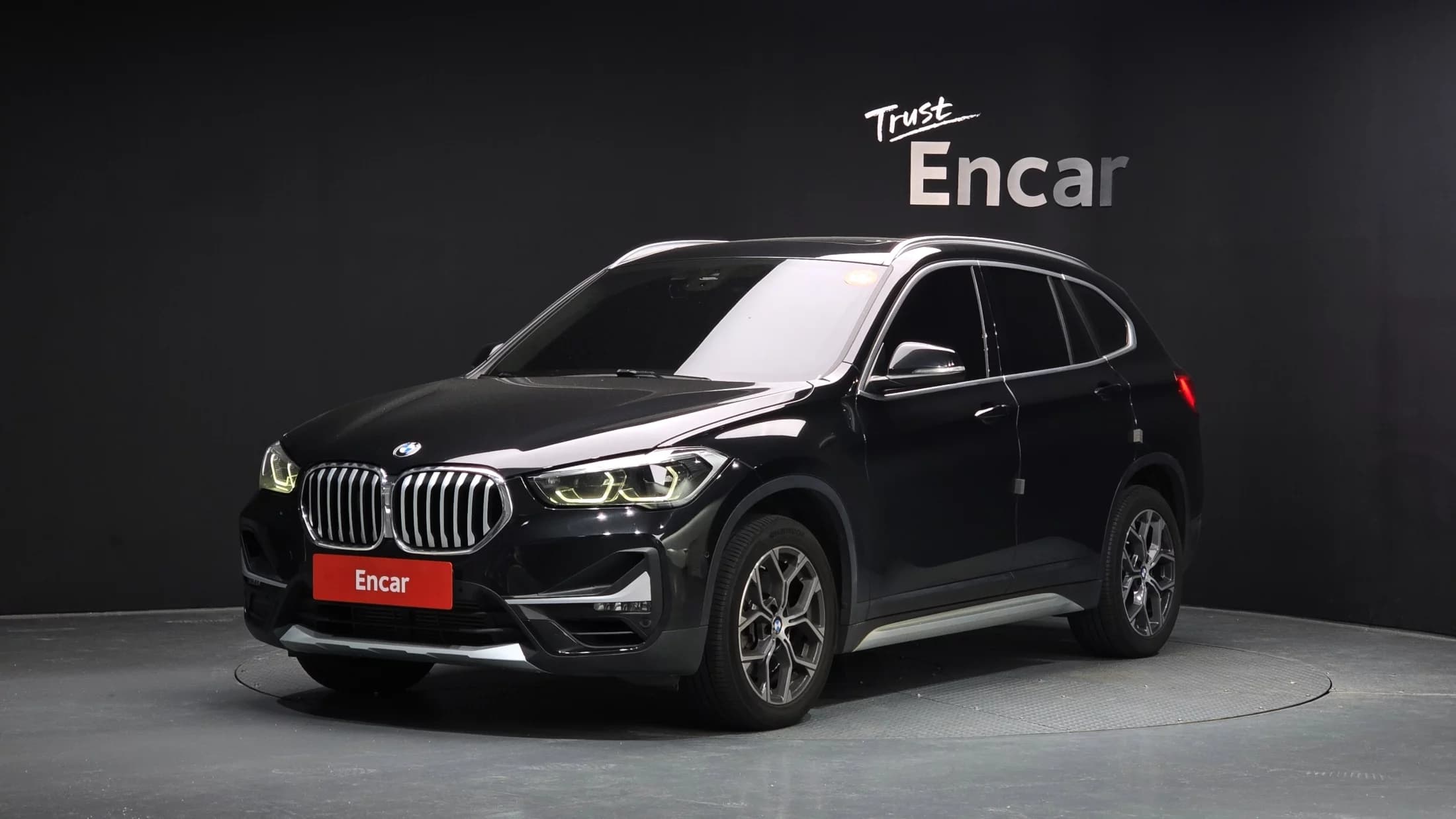 BMW X1 xDrive 20i xLine, 2021 г. 68163 км.