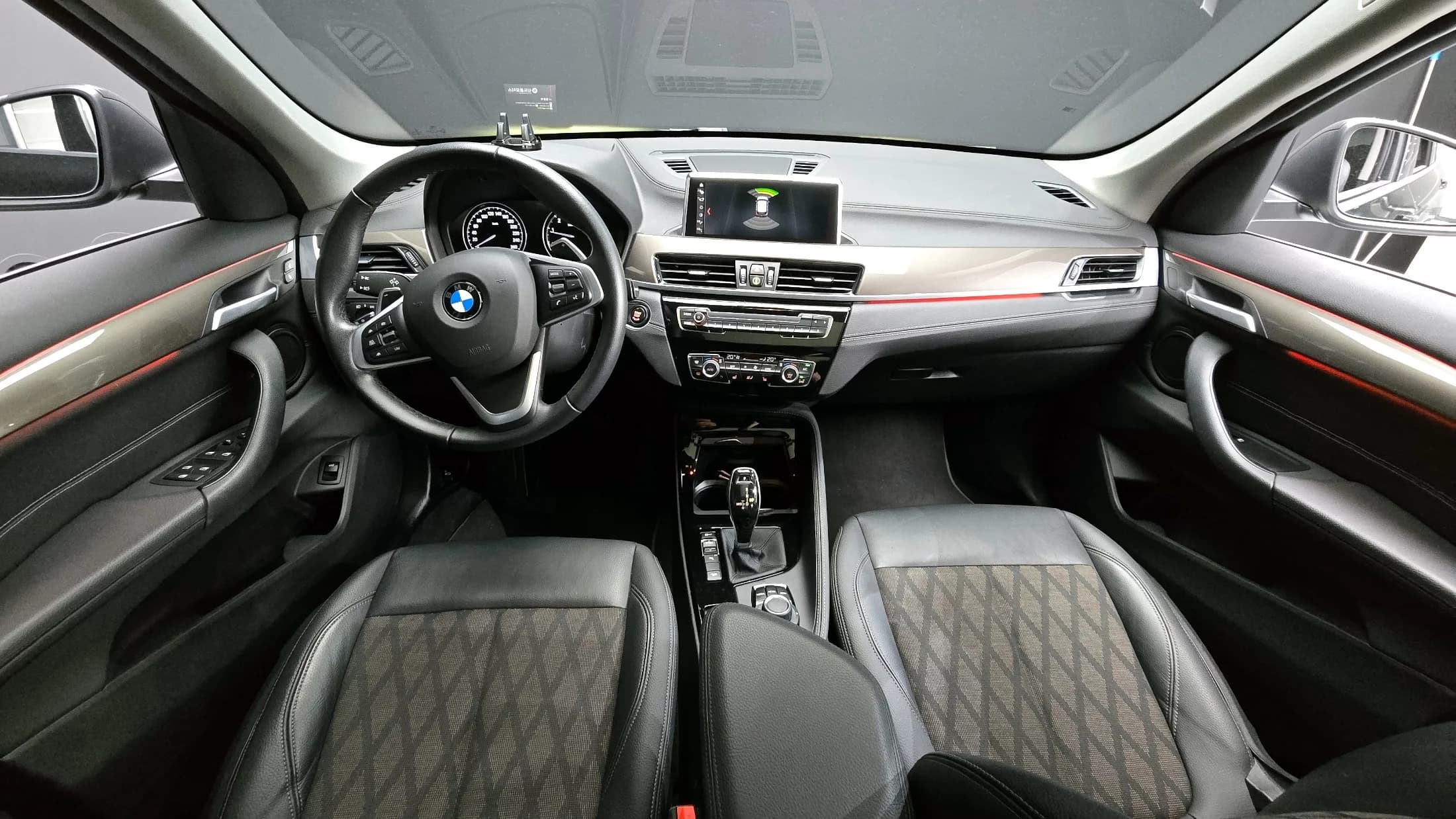 BMW X1 xDrive 20i xLine, 2021 г. 68163 км. — фото 7
