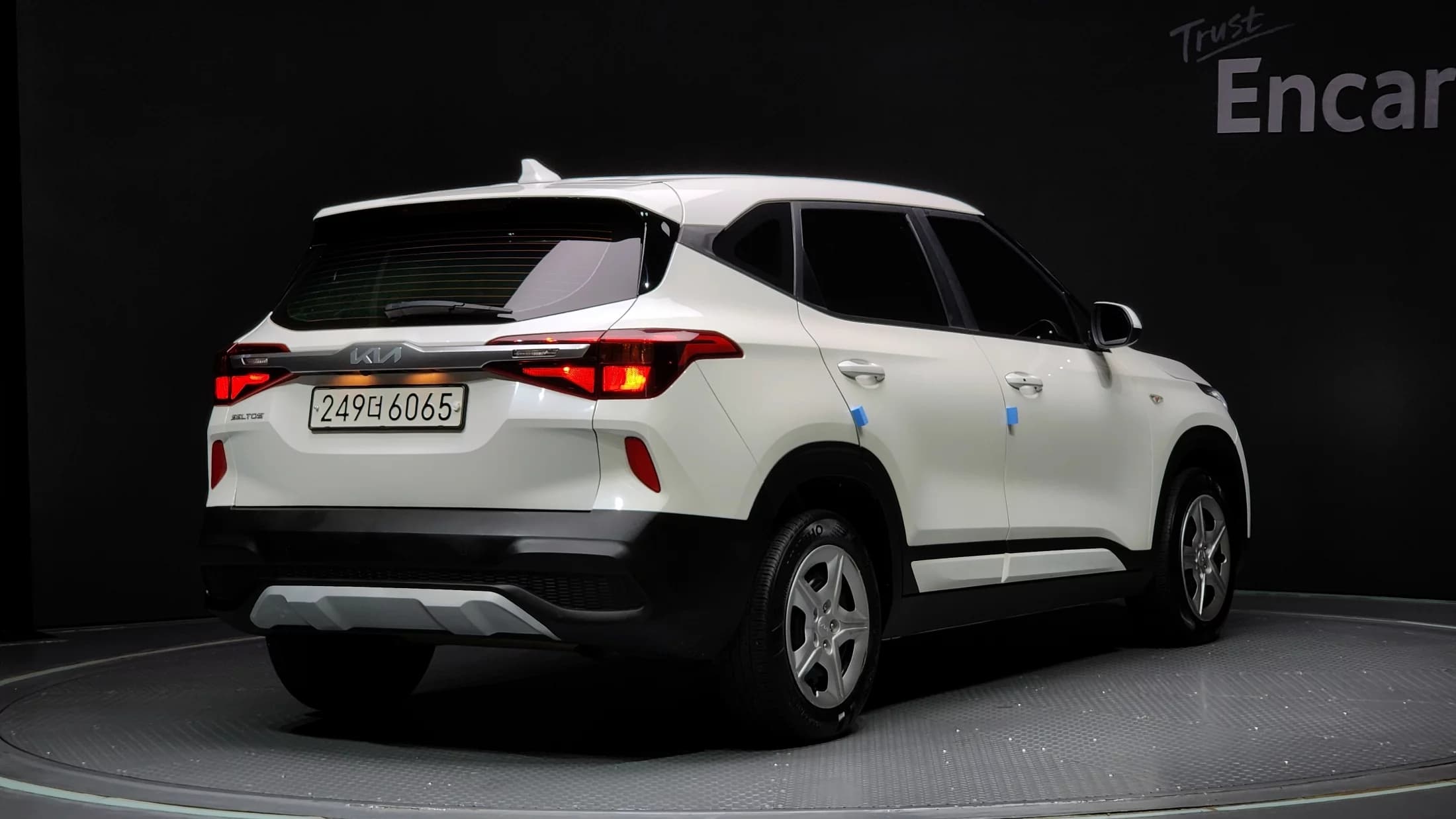 Kia Seltos Gasoline 1.6 Turbo 2WD Trendy, 2022 г. 94122 км. — фото 2