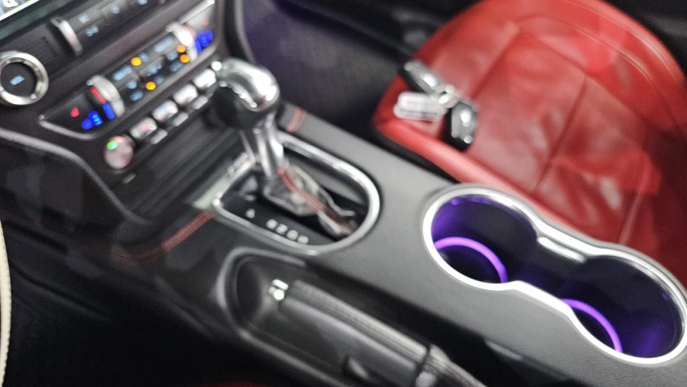 Ford MUSTANG Coupe, 2021 г. 63170 км. — фото 9