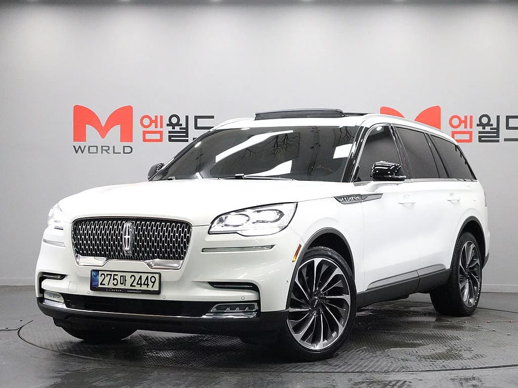 Lincoln AVIATOR 3.0 Reserve AWD, 2021 г. 121914 км.