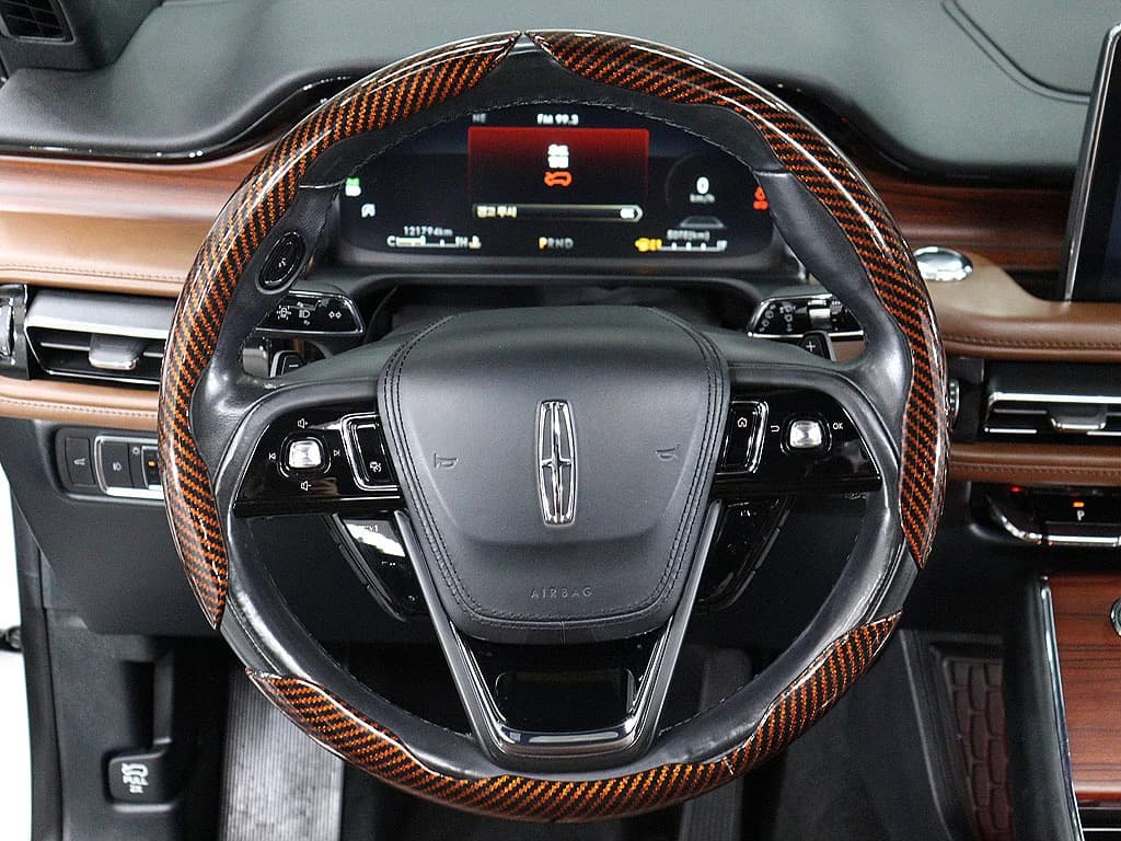 Lincoln AVIATOR 3.0 Reserve  AWD, 2021 г. 121914 км. — фото 14