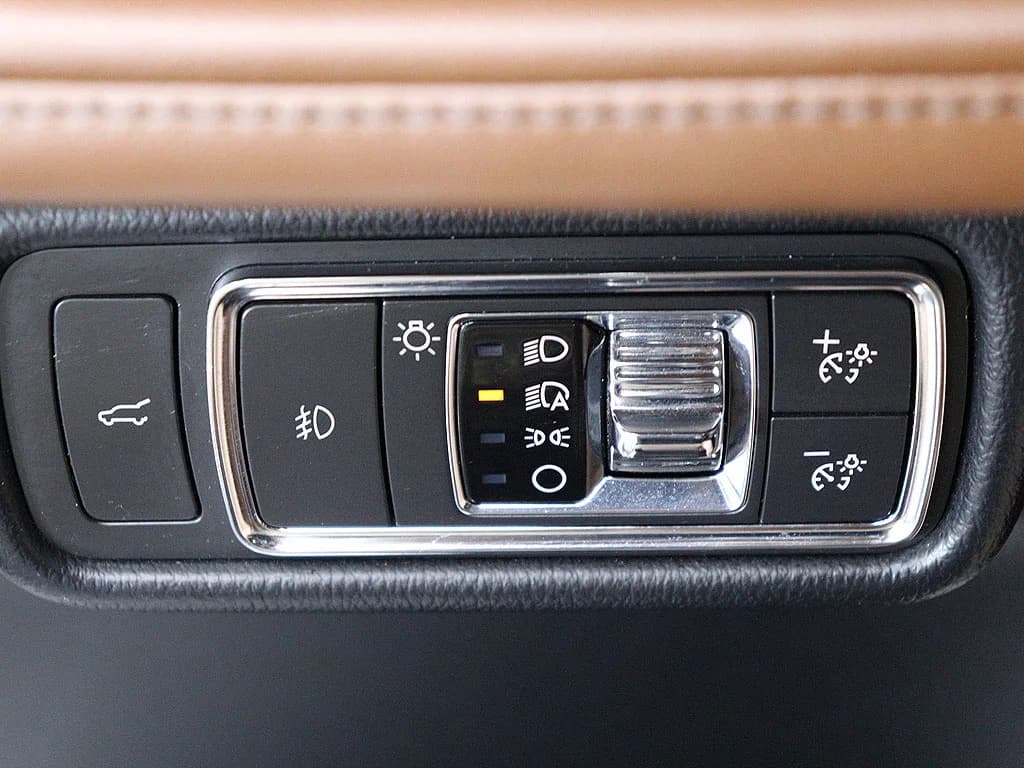 Lincoln AVIATOR 3.0 Reserve  AWD, 2021 г. 121914 км. — фото 10