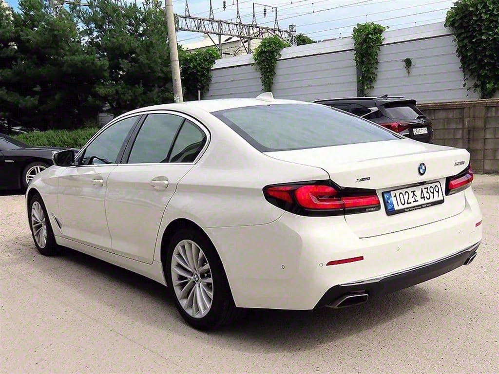 BMW 5-Series 530i xDrive Luxury, 2021 г. 69107 км. — фото 2